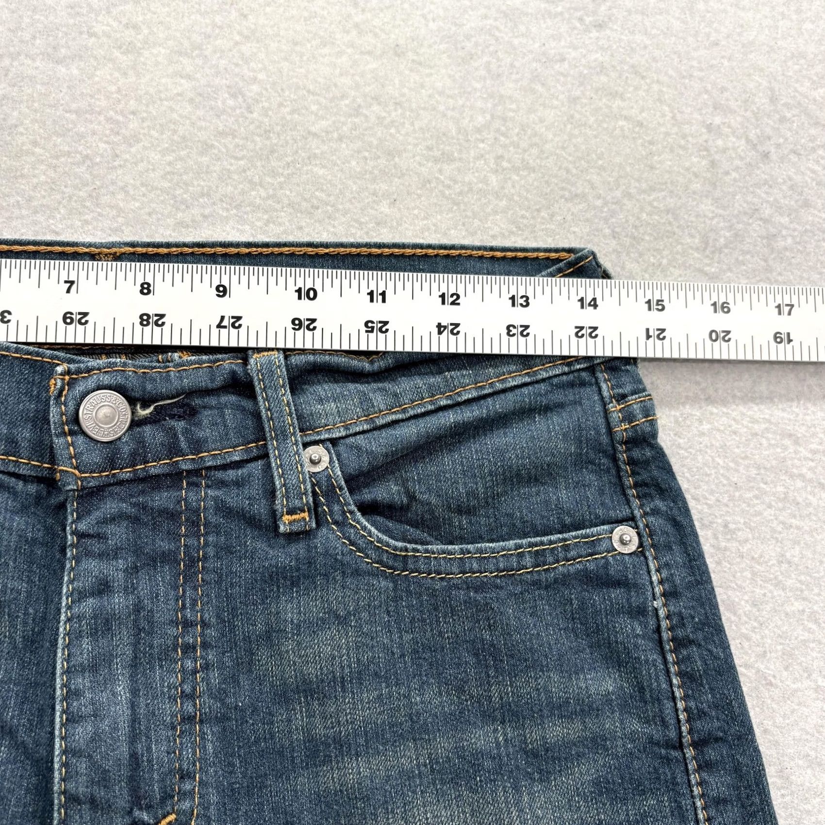 Levi's Levis 513 Jeans Mens 28x30 Blue Medium Wash Slim Straight Stretch Denim Pants Size US 28 / EU 44 - 7 Thumbnail
