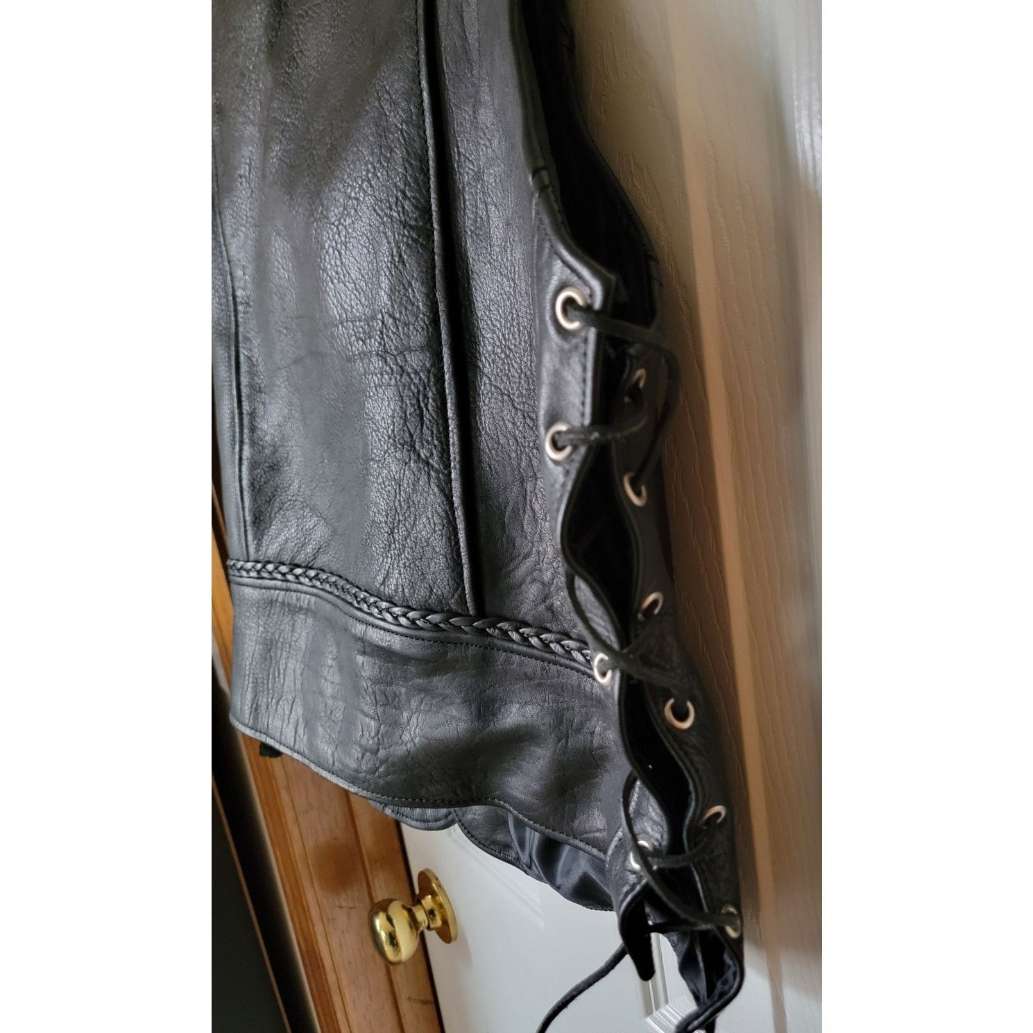 Other Skin-Tan Genuine Leather Men's Biker Vest Snap Closure Size US M / EU 48-50 / 2 - 7 Thumbnail