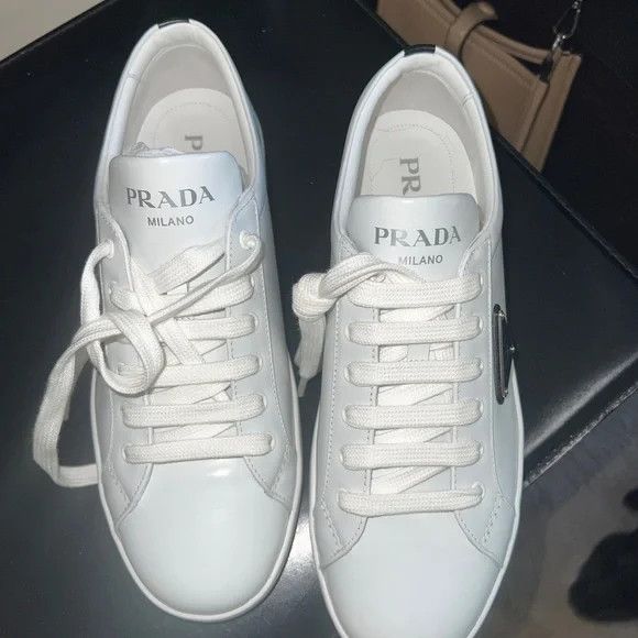Prada o1srvl11e0624 Sneakers in White Size US 8 / EU 41 - 4 Thumbnail