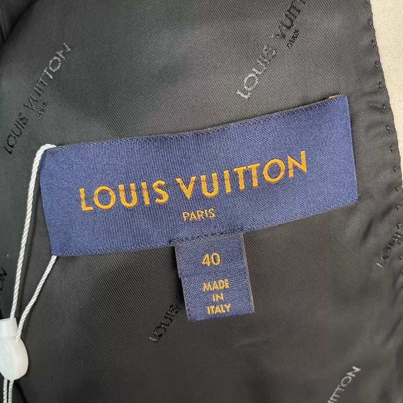 Louis Vuitton Louis Vuitton Black Cream White Silk Trim Women's Long Coa Size S / US 4 / IT 40 - 5 Thumbnail