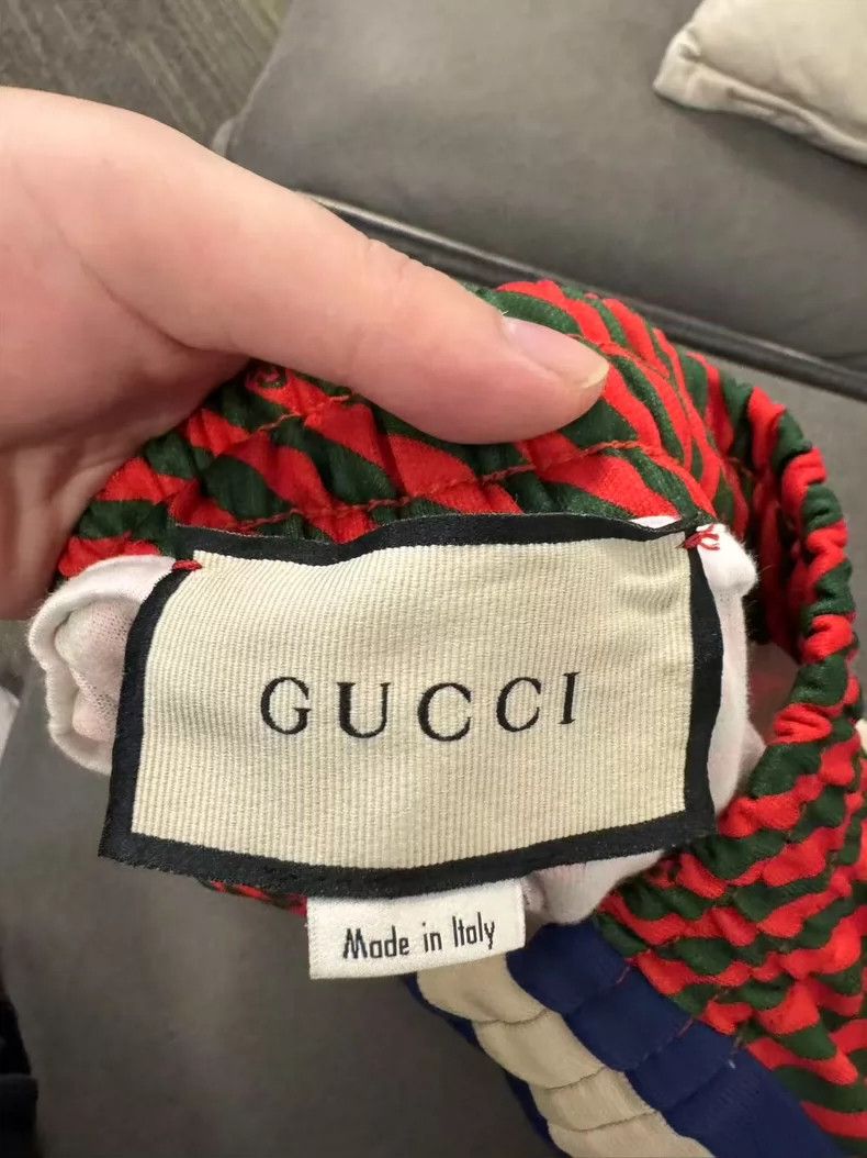 Gucci Gucci SizeM Vintage red and green oblique striped casual sp Size US 32 / EU 48 - 3 Thumbnail