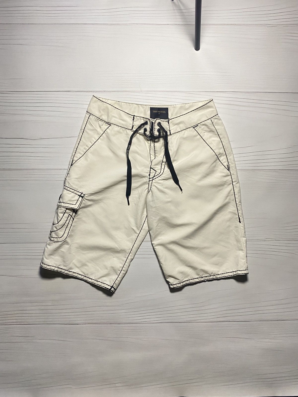 True Religion × Vintage Vintage True Religion cargo Big logo y2k shorts USA Size US 30 / EU 46 - 1 Thumbnail