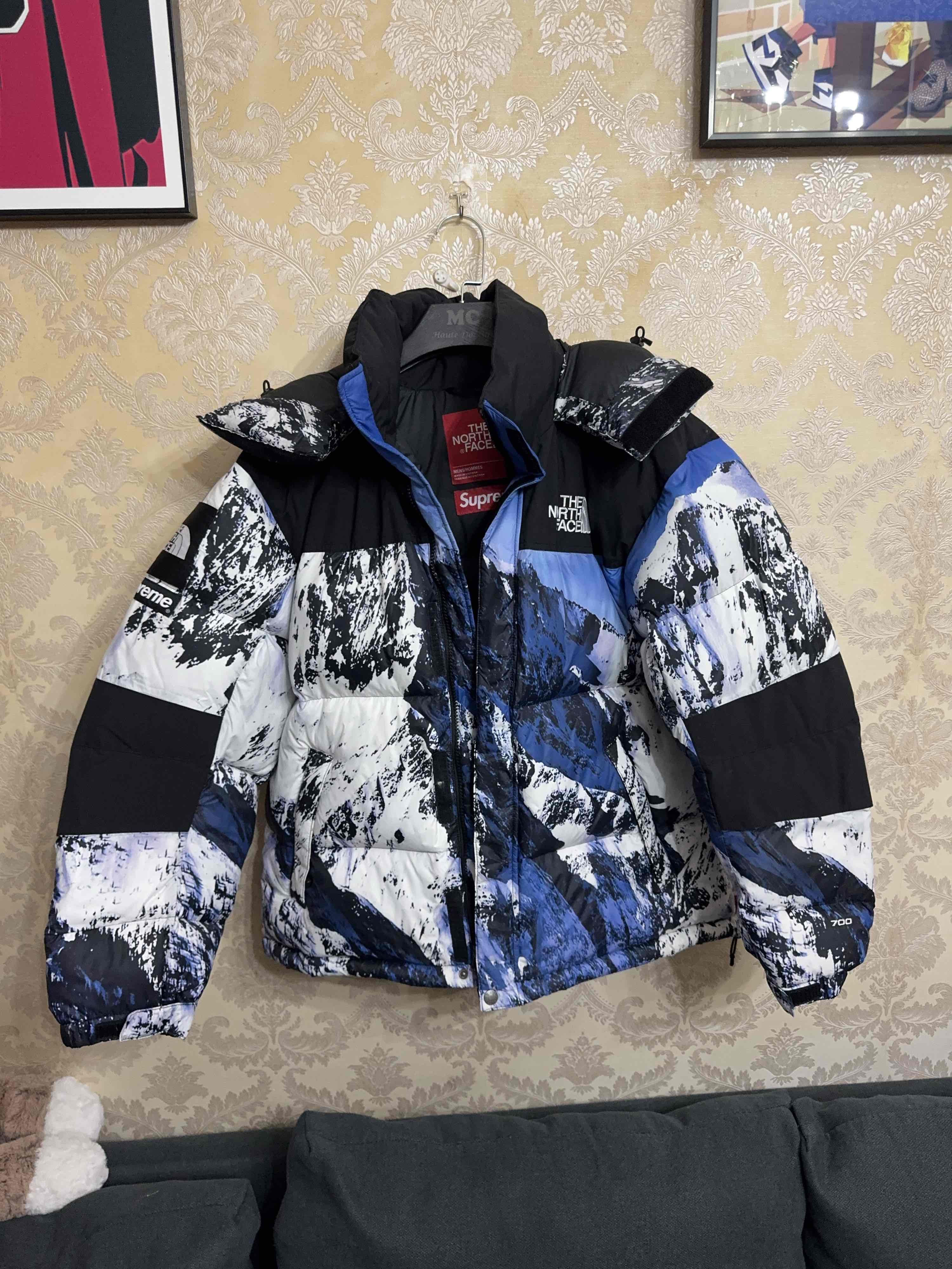 Supreme Supreme x The North Face Mountain Down Jacket Size S Size US S / EU 44-46 / 1 - 1 Thumbnail