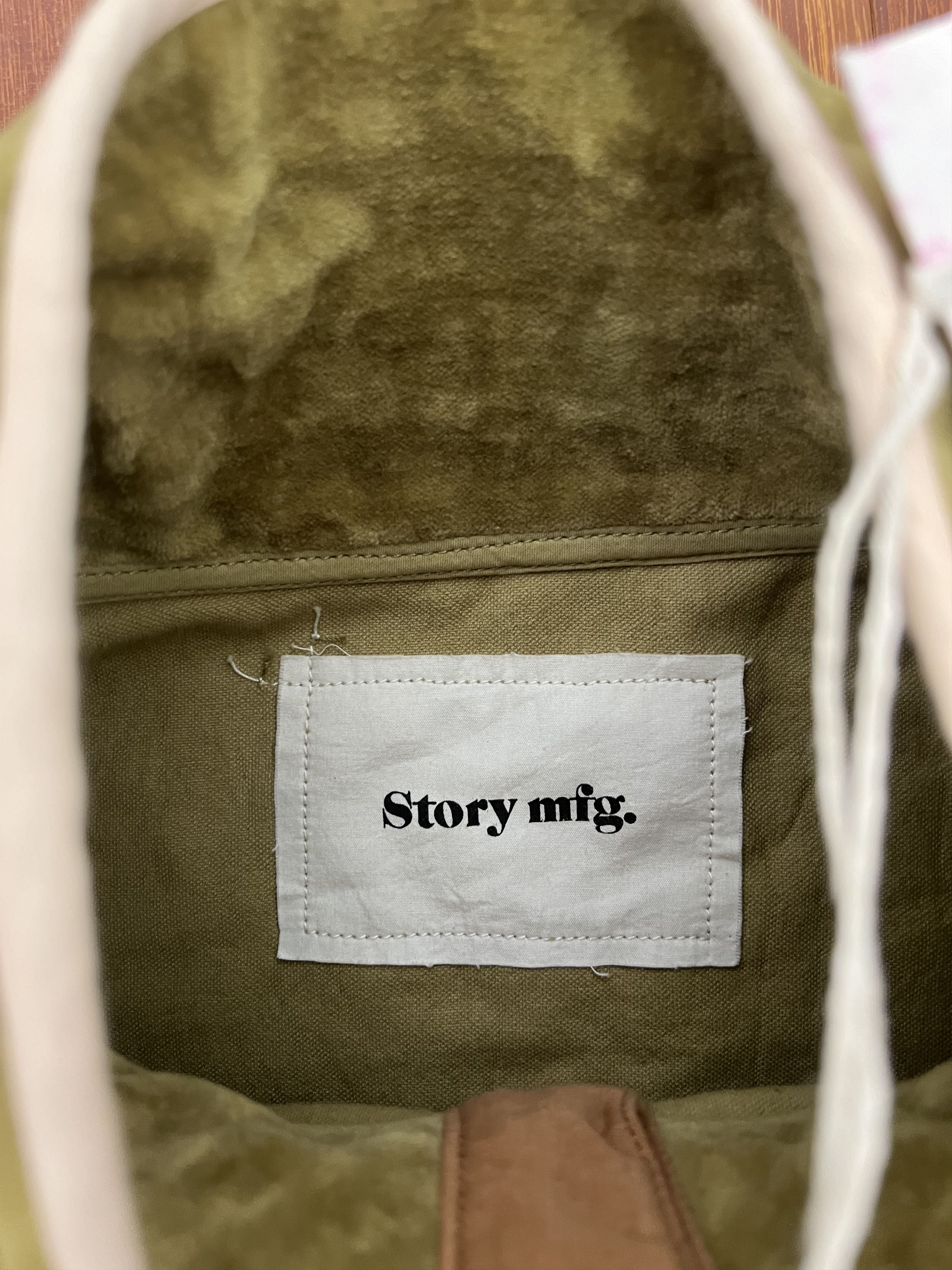 Story Mfg. 💚 Story Mfg Store Exclusive Sage Tea Velvet Polite Pullover Size US L / EU 52-54 / 3 - 11 Thumbnail