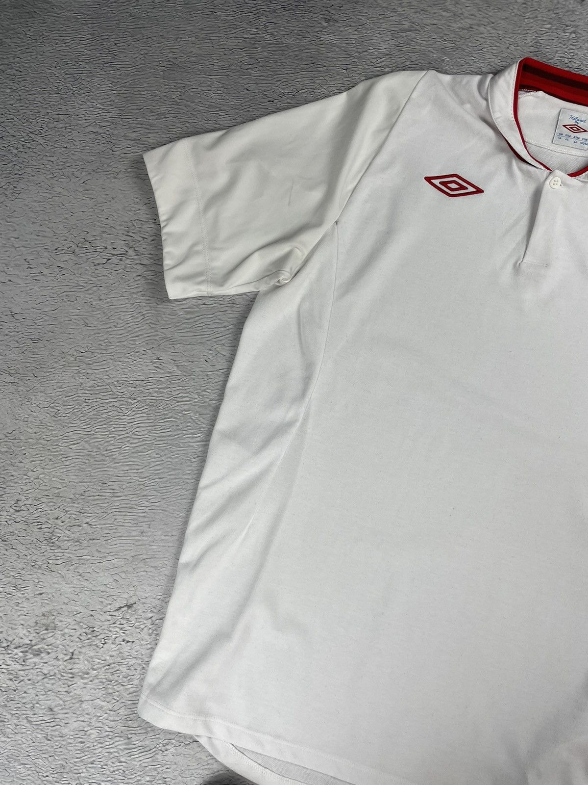 Umbro × Vintage Vintage England 2012 Umbro Soccer Jersey y2k blokcore Size US L / EU 52-54 / 3 - 4 Thumbnail