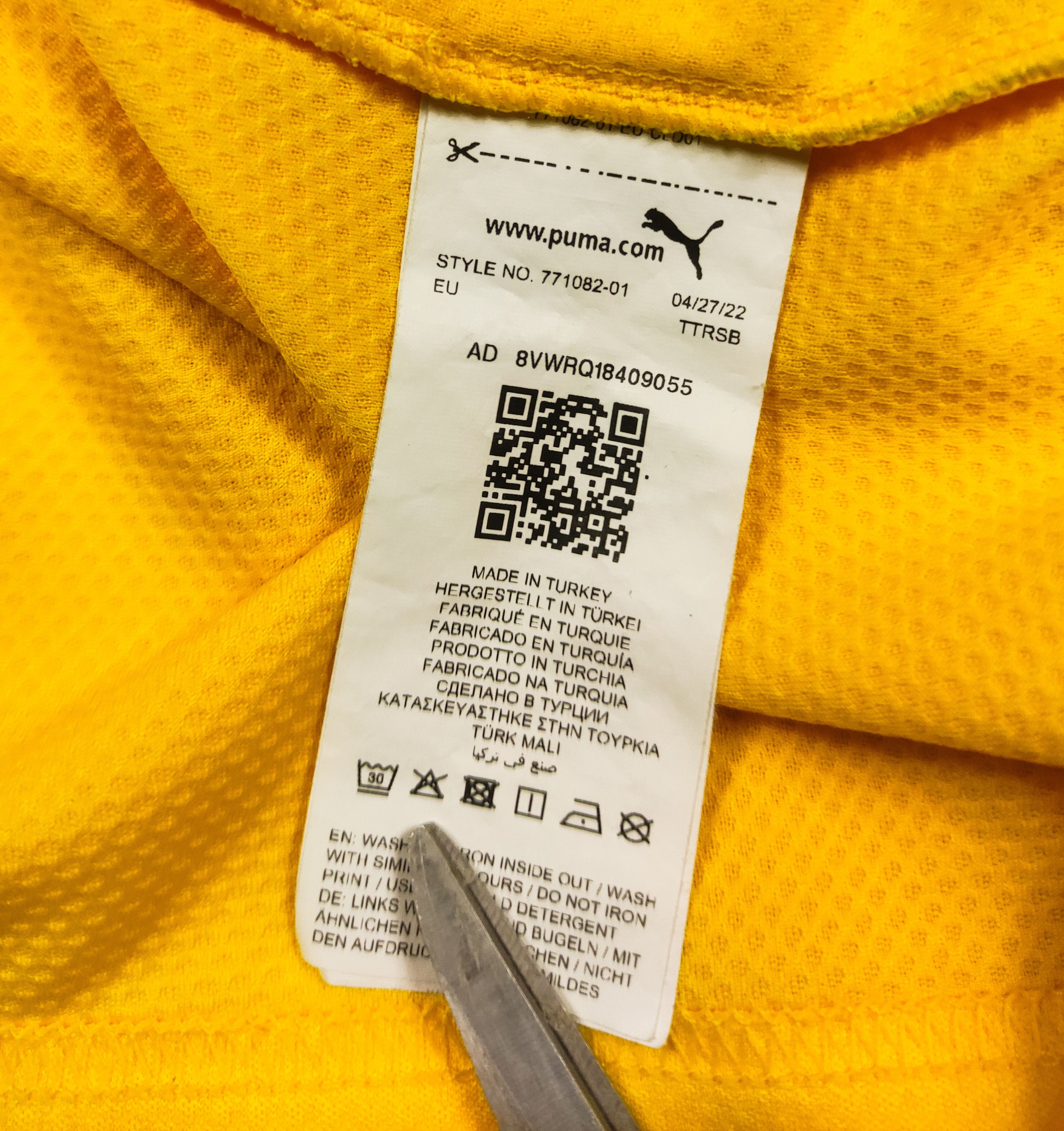 Puma Frankowski #29 RC Lens 2022 2023 Puma Home Shirt Kit Jersey Size US M / EU 48-50 / 2 - 4 Thumbnail