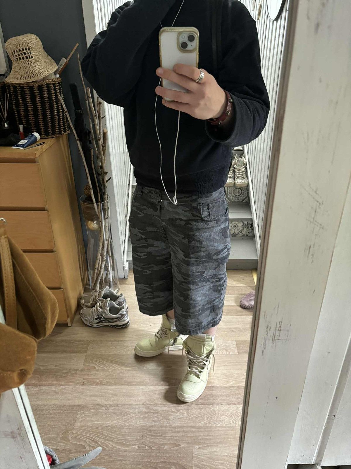 Balenciaga SS20 Balenciaga Skater Denim Camo Blue Black Grey Shorts Size US 32 / EU 48 - 11 Thumbnail