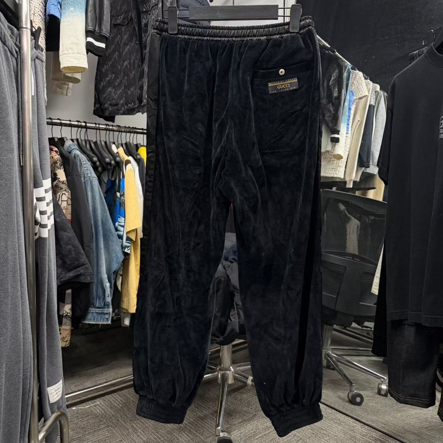 Gucci Gucci Black Velvet Trousers Size 22" - 1 Thumbnail