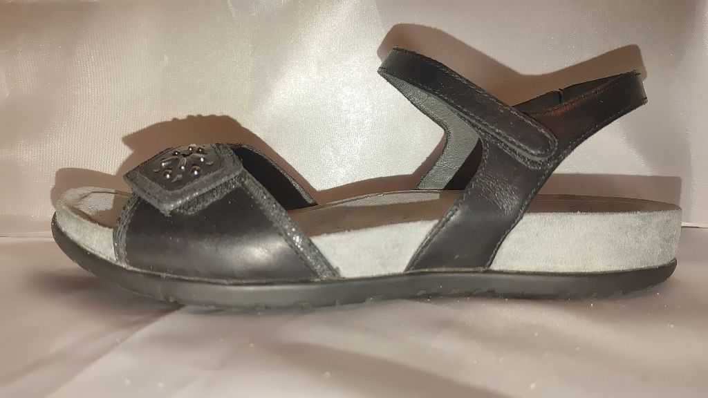 Dansko Dansko Blythe Leather Sandals Size 40 Size US 10 / IT 40 - 2 Thumbnail