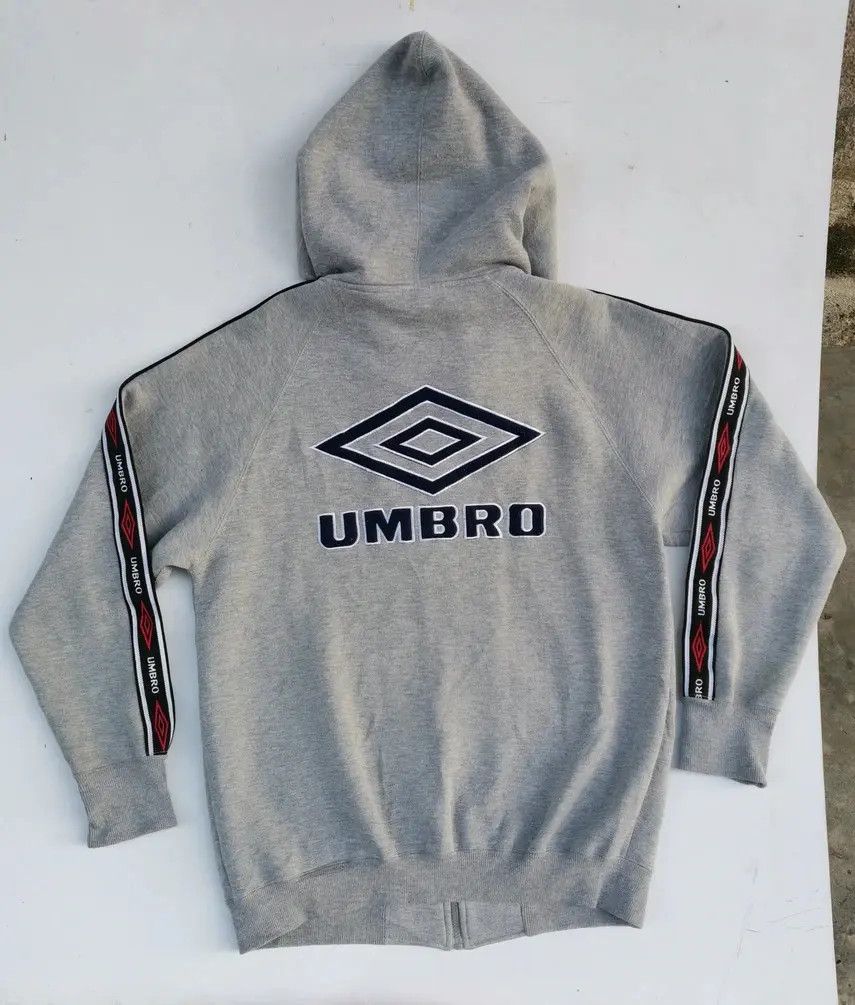 Umbro Rare!!! Umbro Big Logo Zipper Hoodie Sweaters Size US XL / EU 56 / 4 - 2 Thumbnail