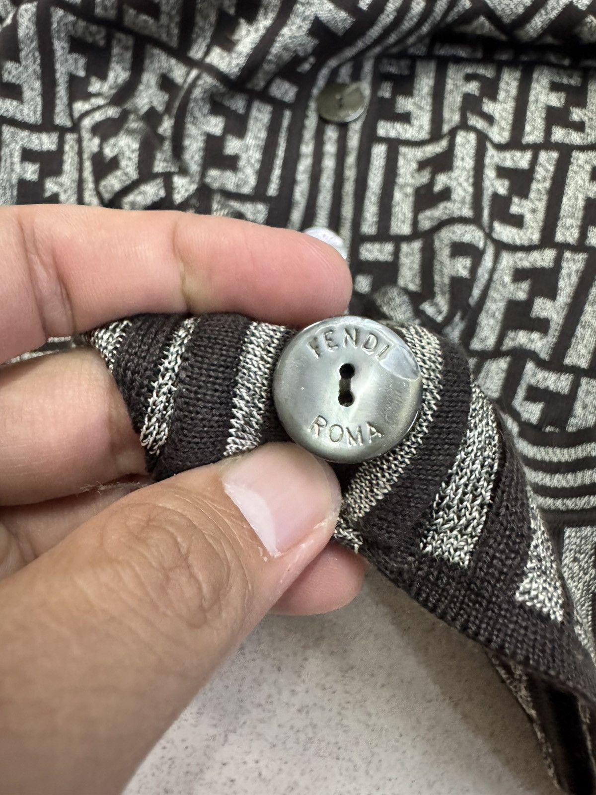 Fendi FENDI ZUCCA ALL-OVER PRINT KNIT CARDIGAN VEST Size S / US 4 / IT 40 - 7 Thumbnail