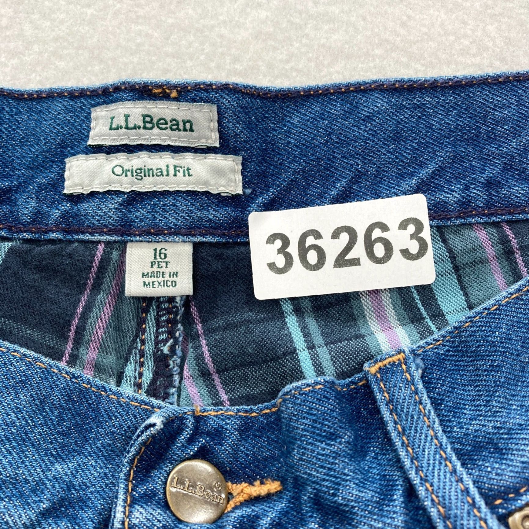 Vintage L.L. Bean Flannel Lined Jeans Women's 16P Original Fit Straight Leg Blue Denim Size 25" / US 0 / IT 36 - 4 Thumbnail