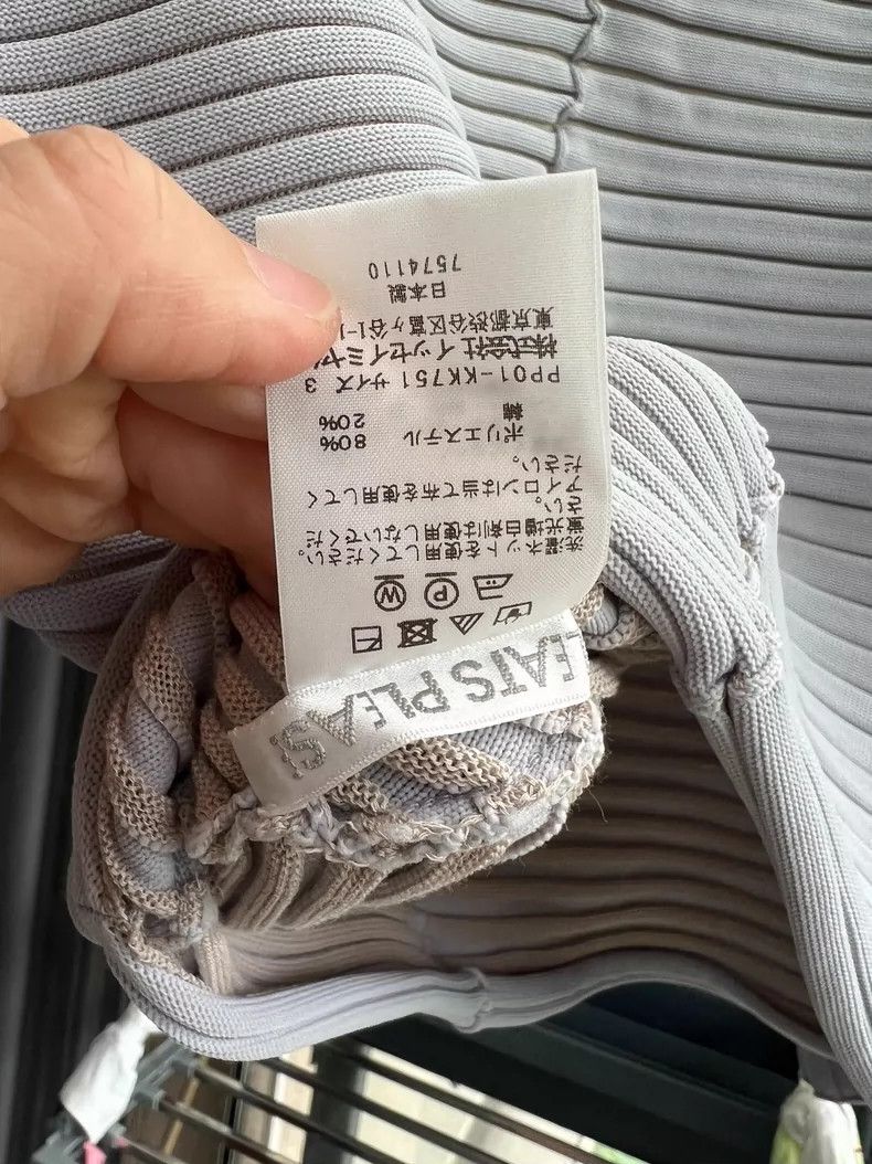 Issey Miyake Issey Miyake size:3 A short grey knitted top Size XS / US 0-2 / IT 36-38 - 4 Thumbnail