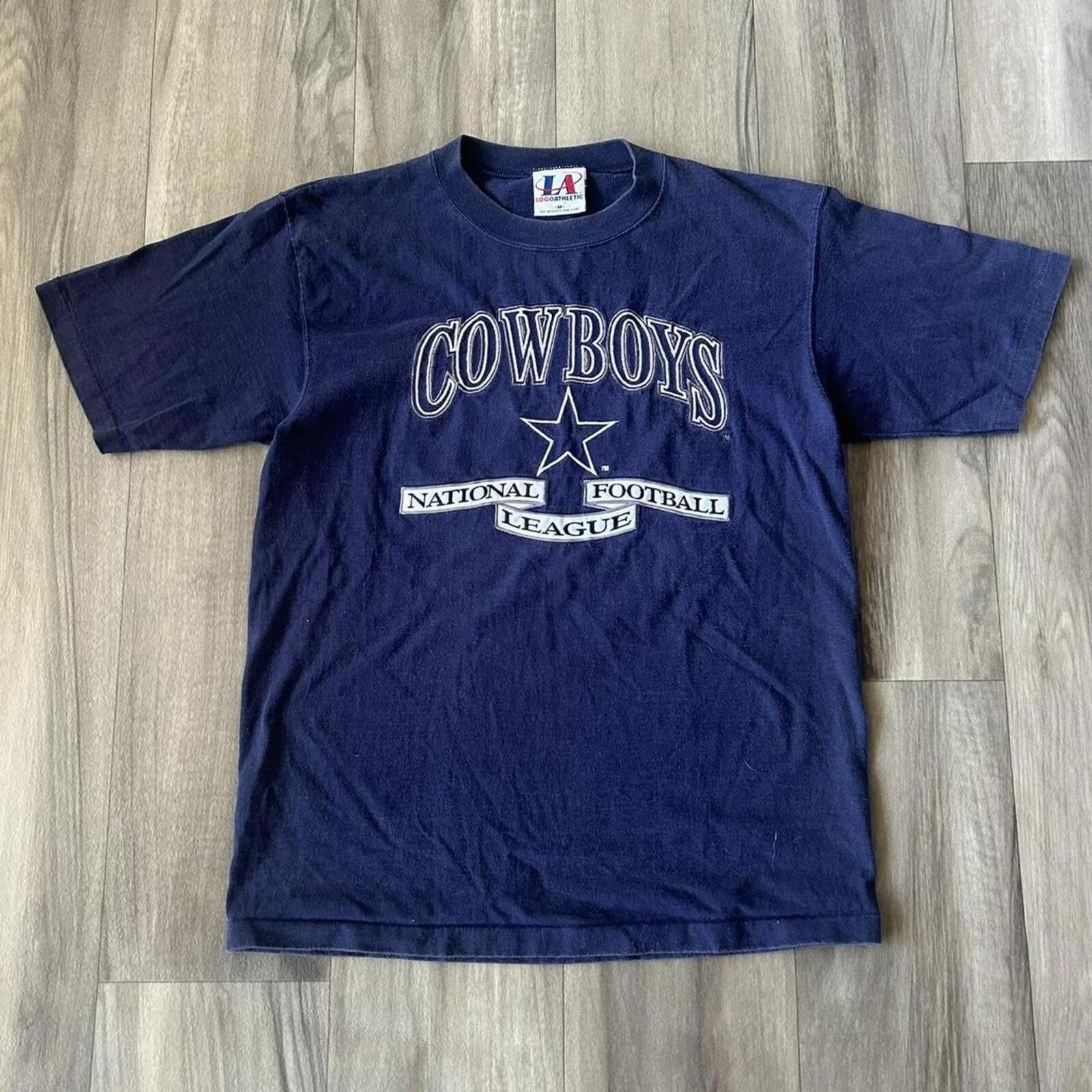 NFL Vintage 90’s Dallas Cowboys NFL Embroidered Blue t shirt M Size US M / EU 48-50 / 2 - 1 Thumbnail