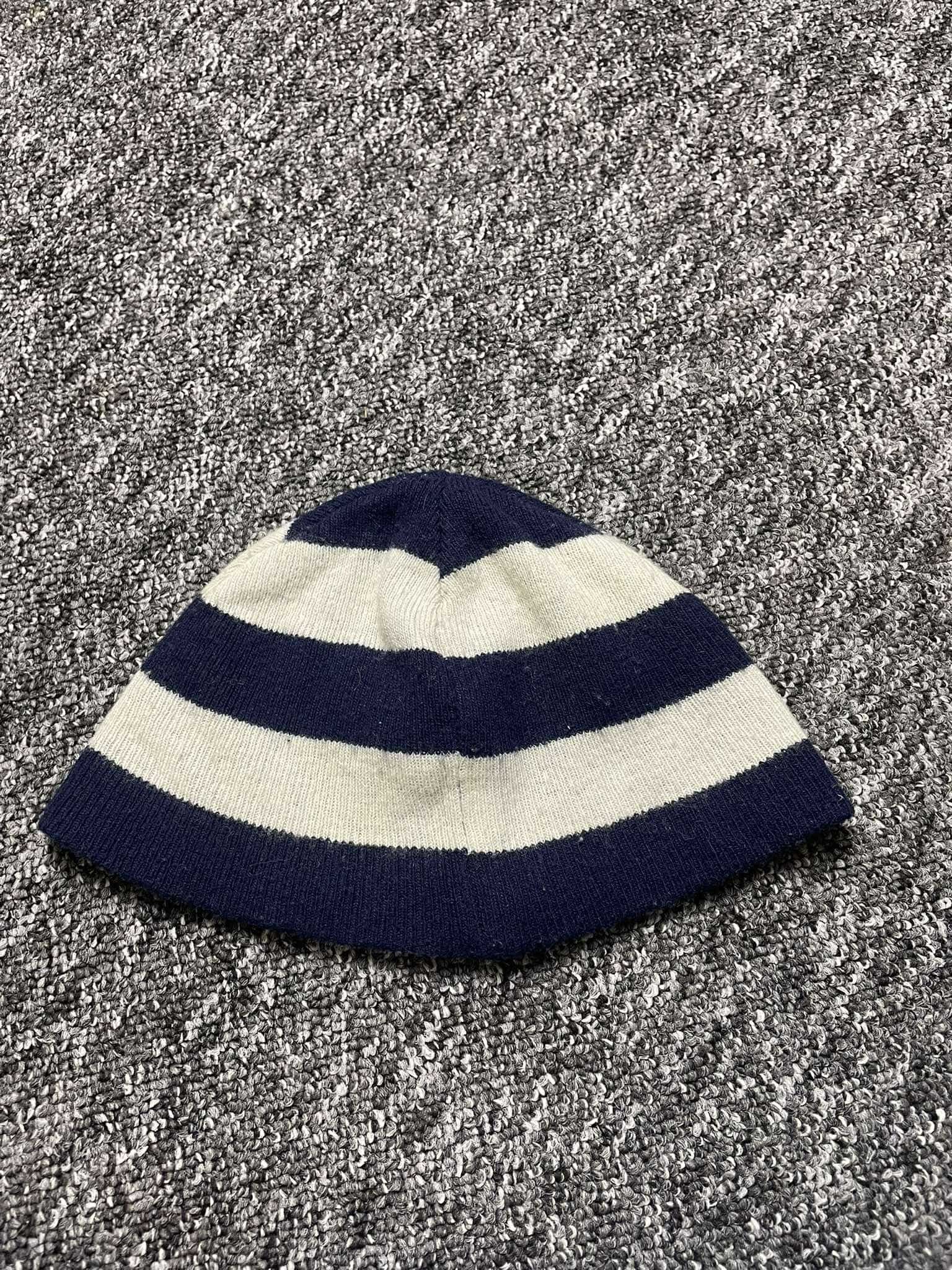 Fred Perry × Vintage Vintage retro style Winter hat cap Fred perry logo y2k 90s Size ONE SIZE - 3 Thumbnail
