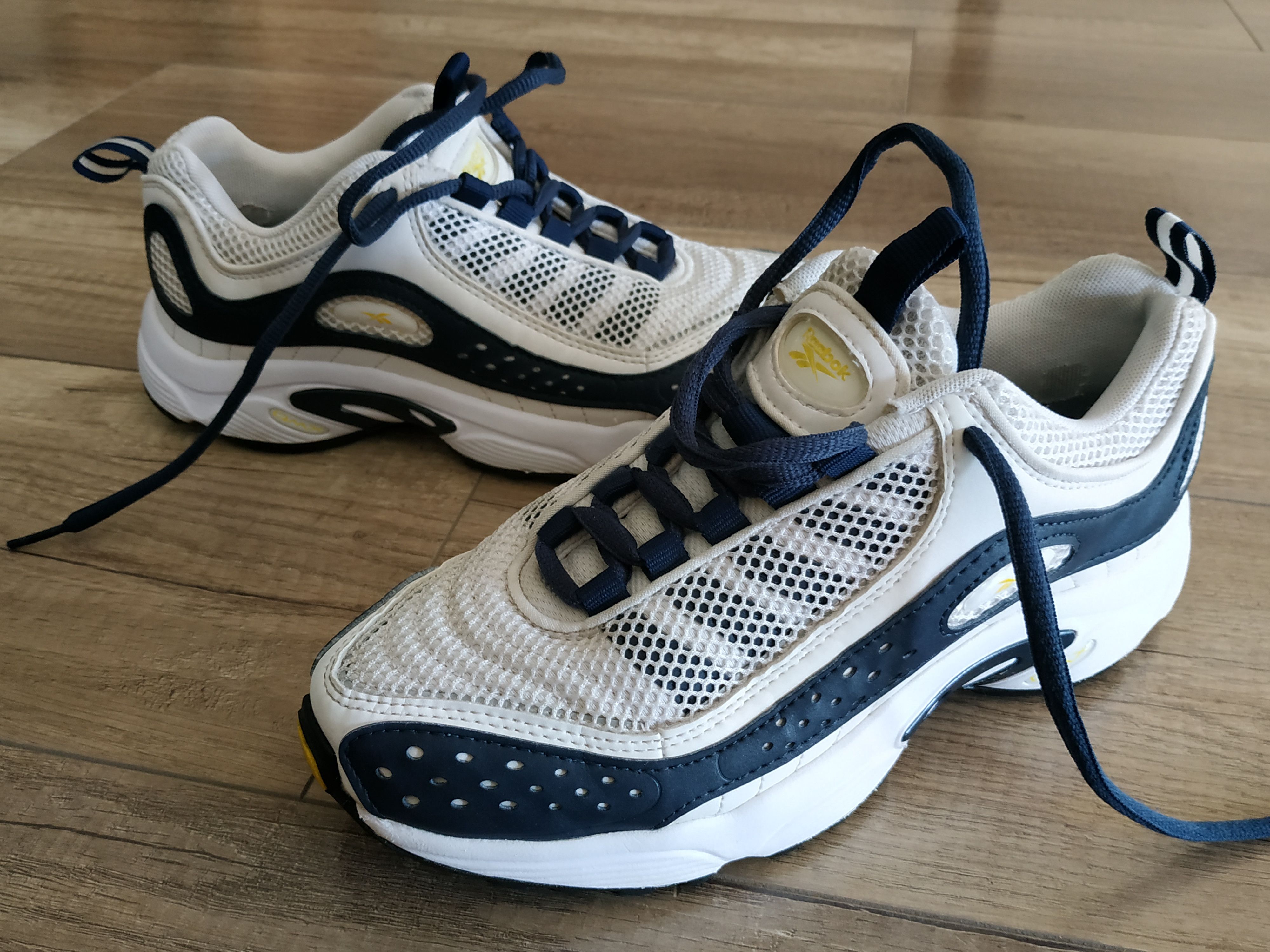 Reebok Daytona DMX 2 Women's Sneakers/Shoes, UK5 US6 EU 37,5
