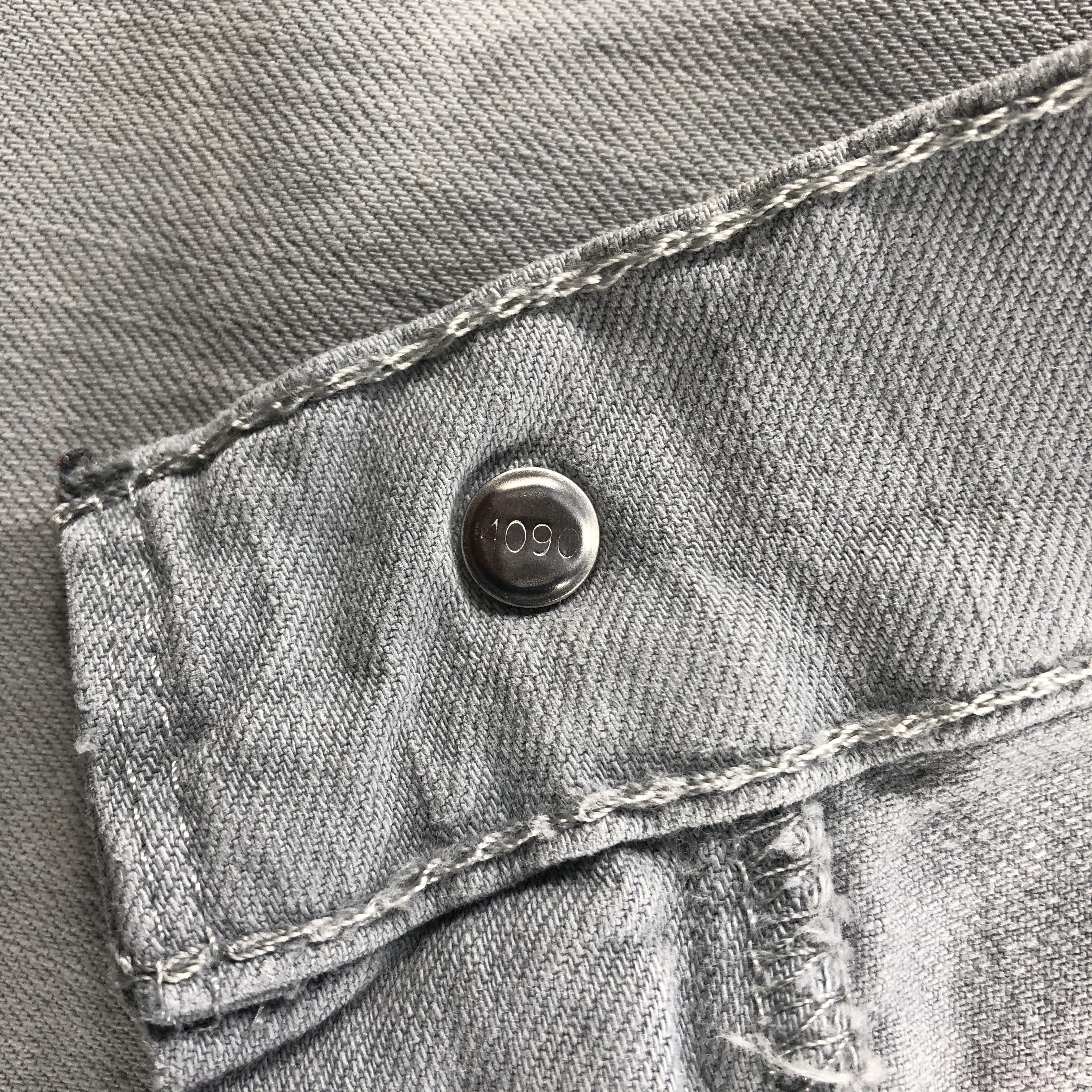 Levi's × Vintage Vintage Light Wash Levis 513 Jeans-JM1806 Size US 39 - 8 Thumbnail