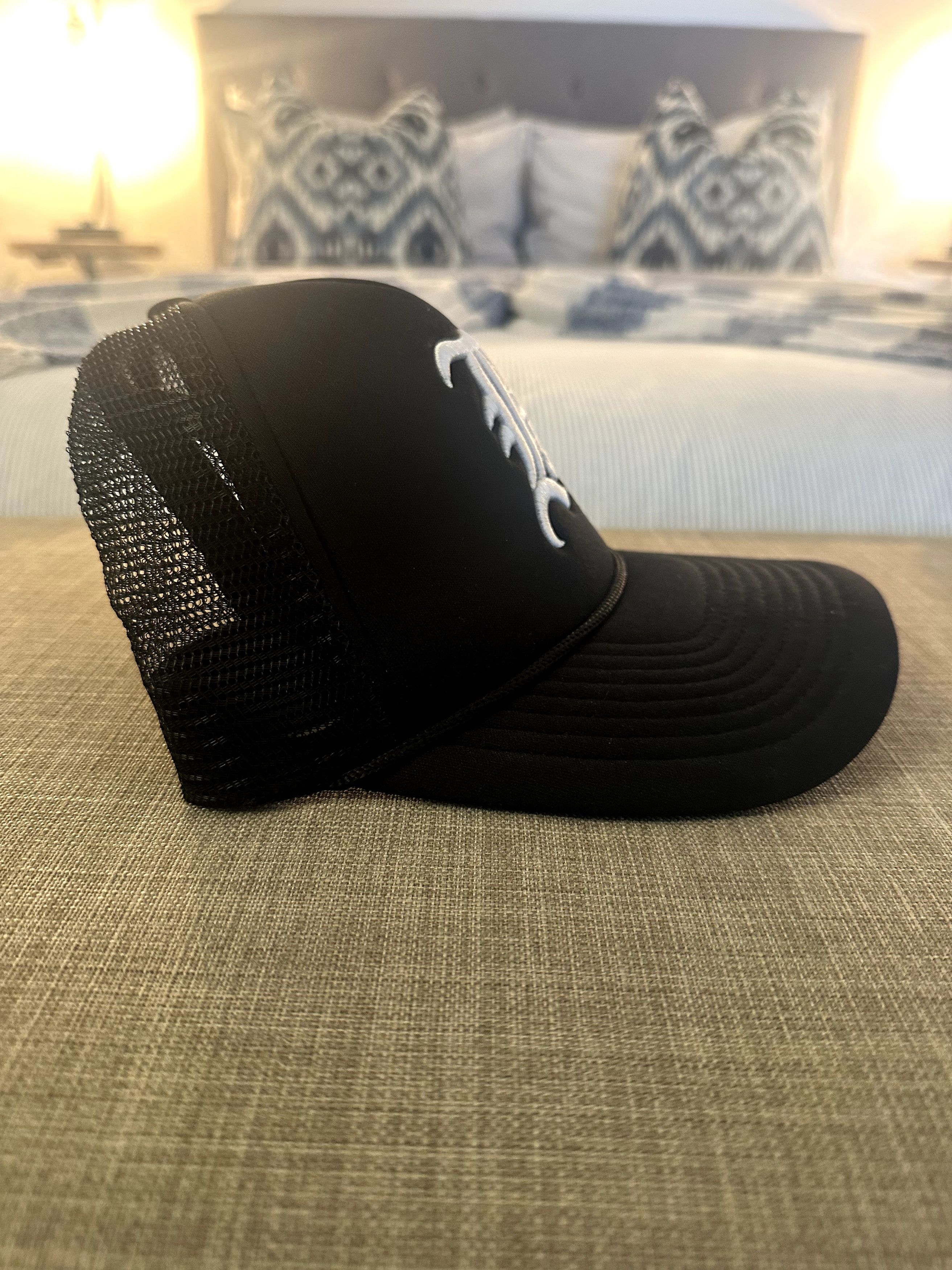 R13 R13 Logo Baseball Hat – Excellent Condition – Authentic Size ONE SIZE - 3 Thumbnail