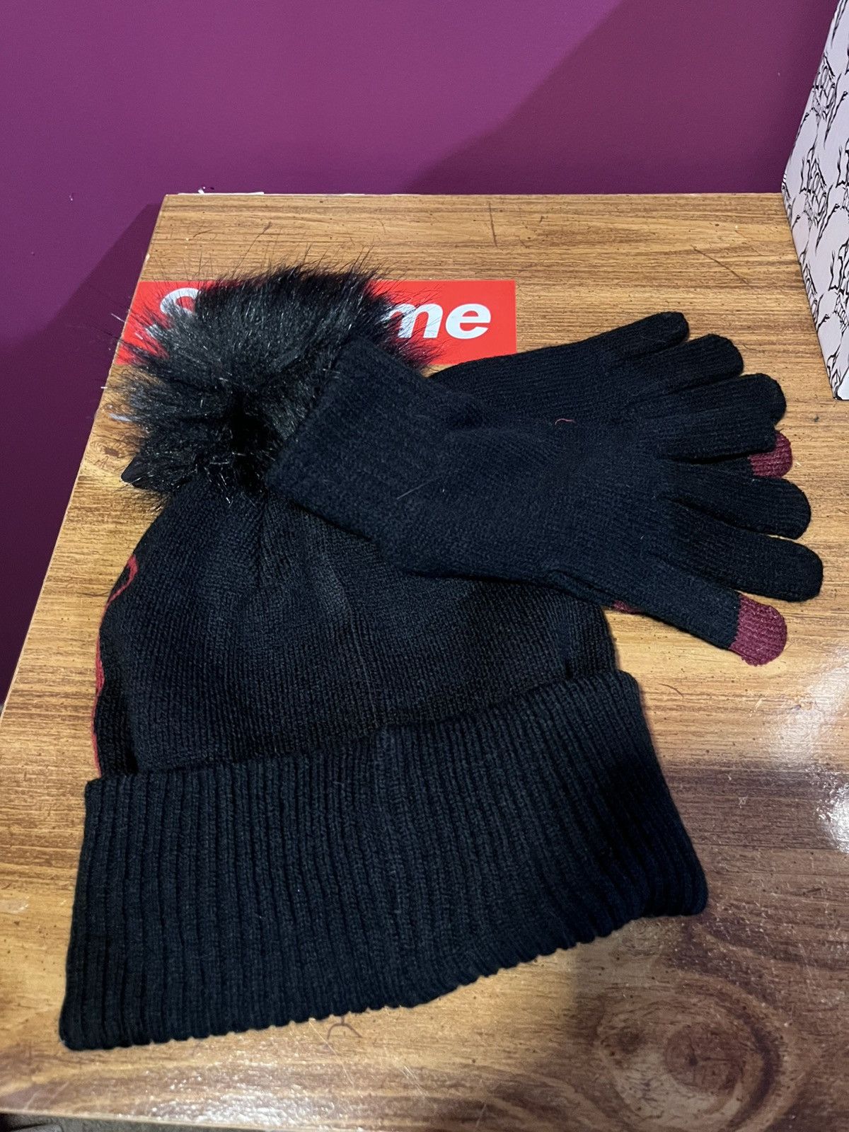 Ed Hardy Ed hardy beanie and gloves set Size ONE SIZE - 5 Thumbnail