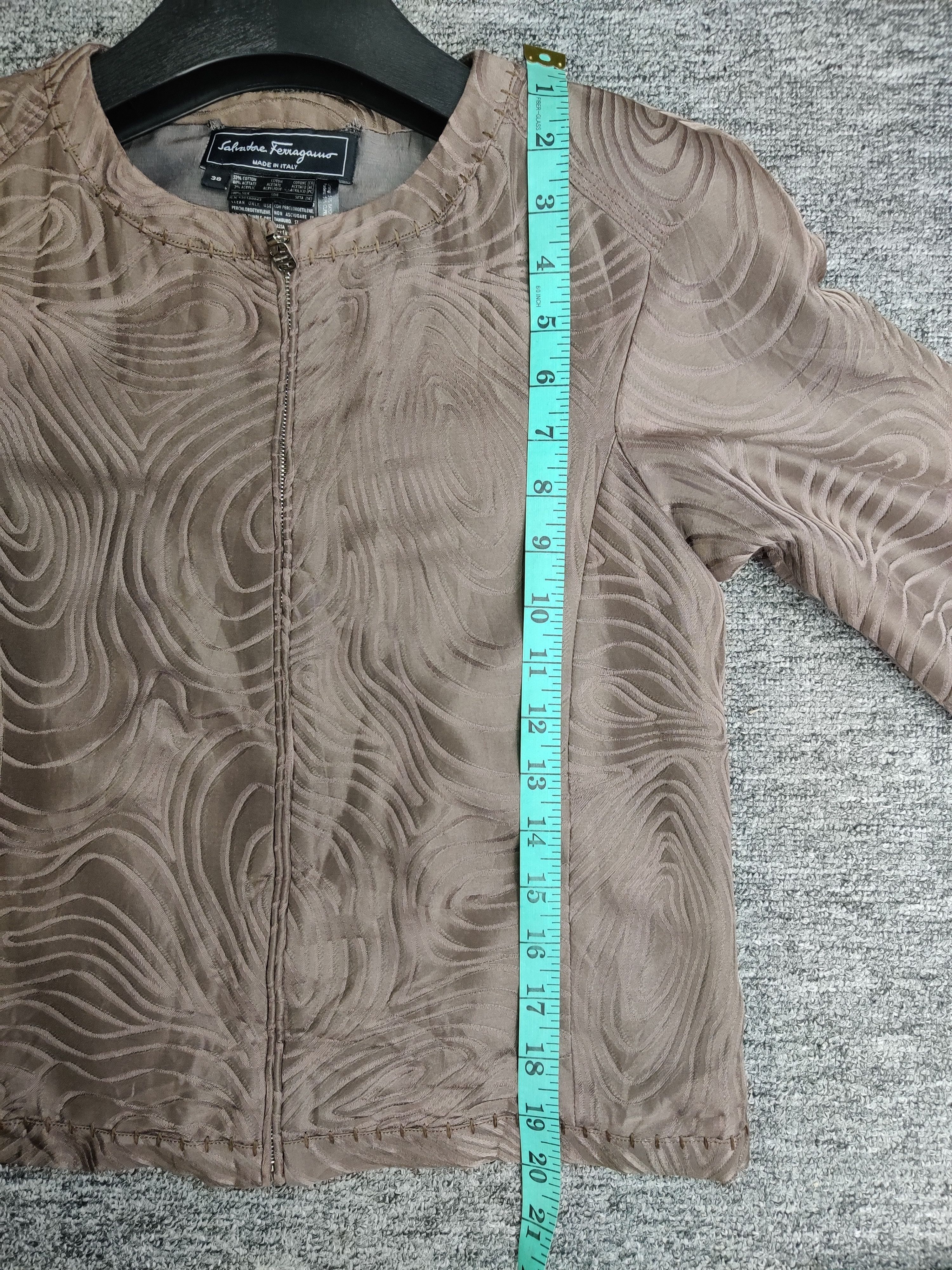 Salvatore Ferragamo Salvatore Ferragamo Silk Cropped Coat Size US S / EU 44-46 / 1 - 14 Thumbnail