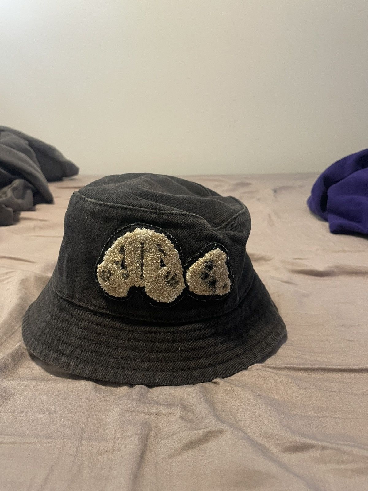 Palm Angels Bear Sprayed Bucket Hat Size ONE SIZE - 1 Thumbnail