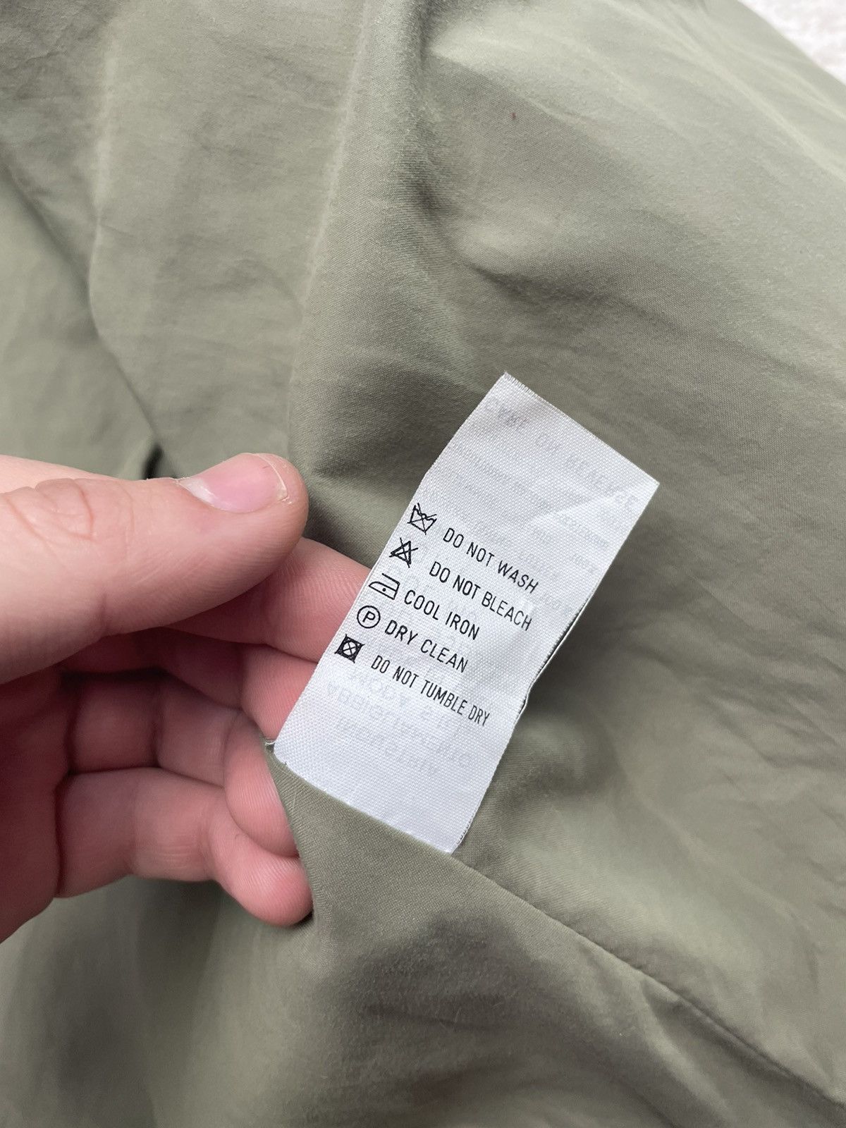 Armani 1980s Armani Jeans iridescent puffer jacket Size M / US 6-8 / IT 42-44 - 7 Thumbnail
