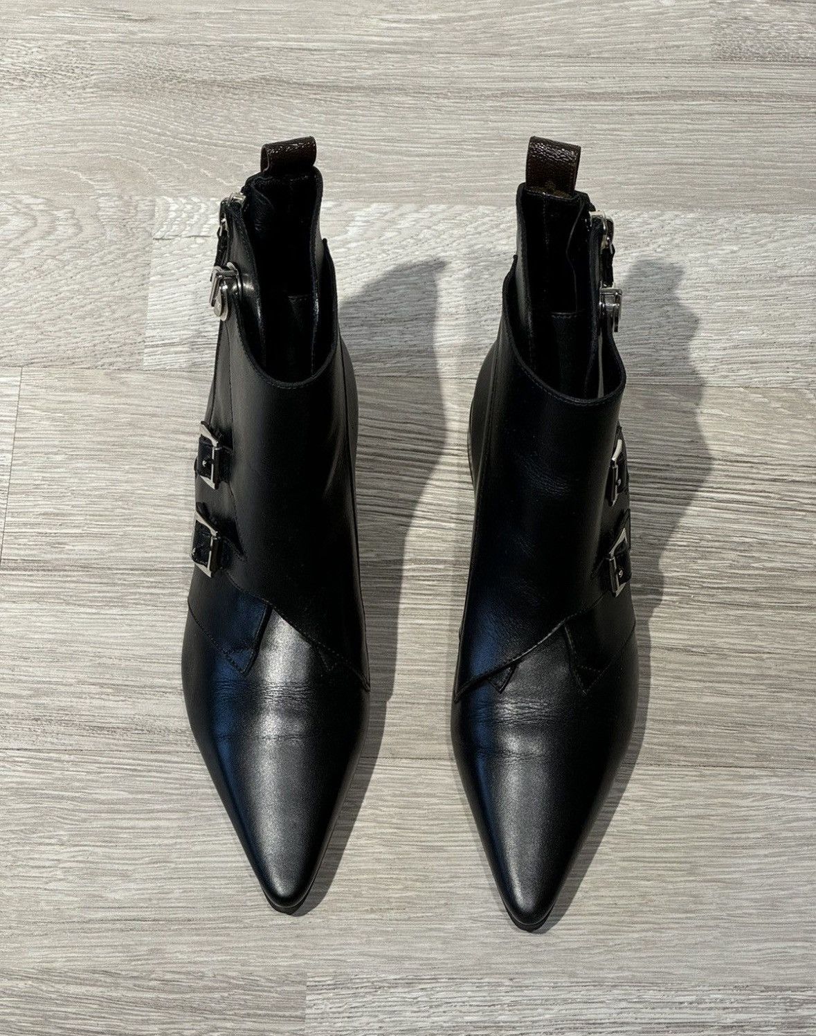 Louis Vuitton Louis Vuitton Jumble Flat Ankle Boots Size US 7 / IT 37 - 4 Thumbnail