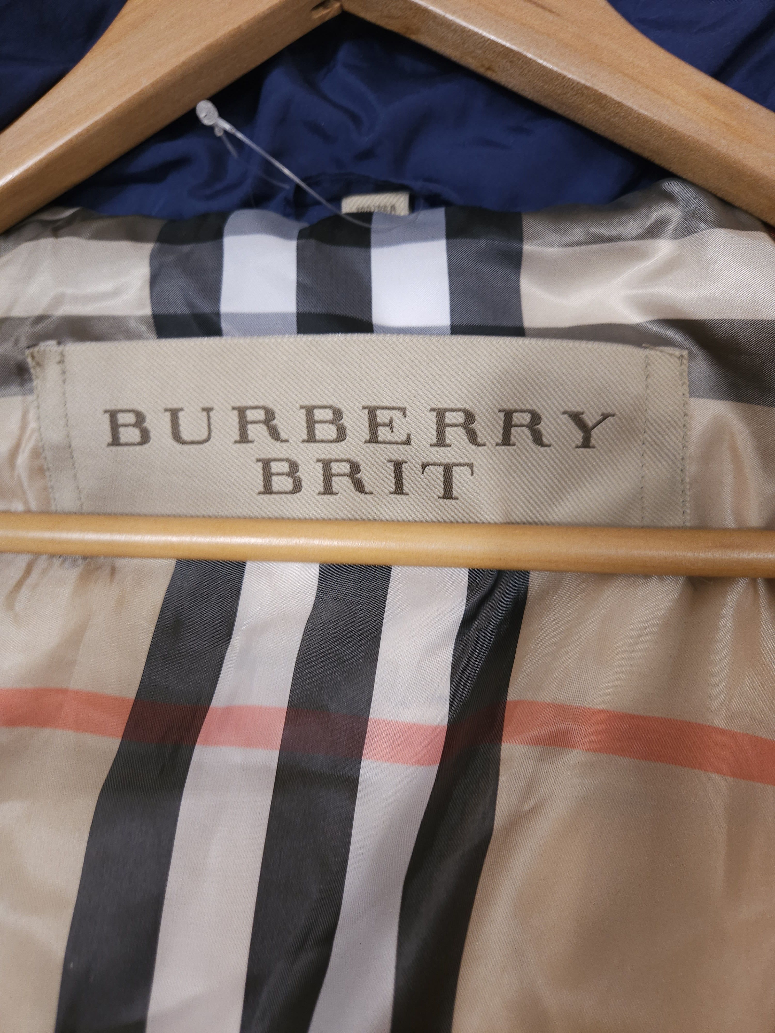 Burberry NWOT Burberry Brit Down Coat Jacket Puffer Nova Check size S Size S / US 4 / IT 40 - 6 Thumbnail