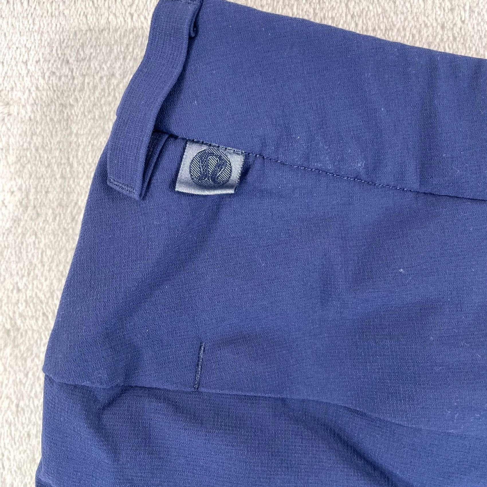 Lululemon Lululemon Commission Classic-Tapered Golf Pants Men 32 Navy Performance Color Blue Chino Pockets Stretch Lightweight Inseam 30 Boy? Size US 32 / EU 48 - 4 Thumbnail
