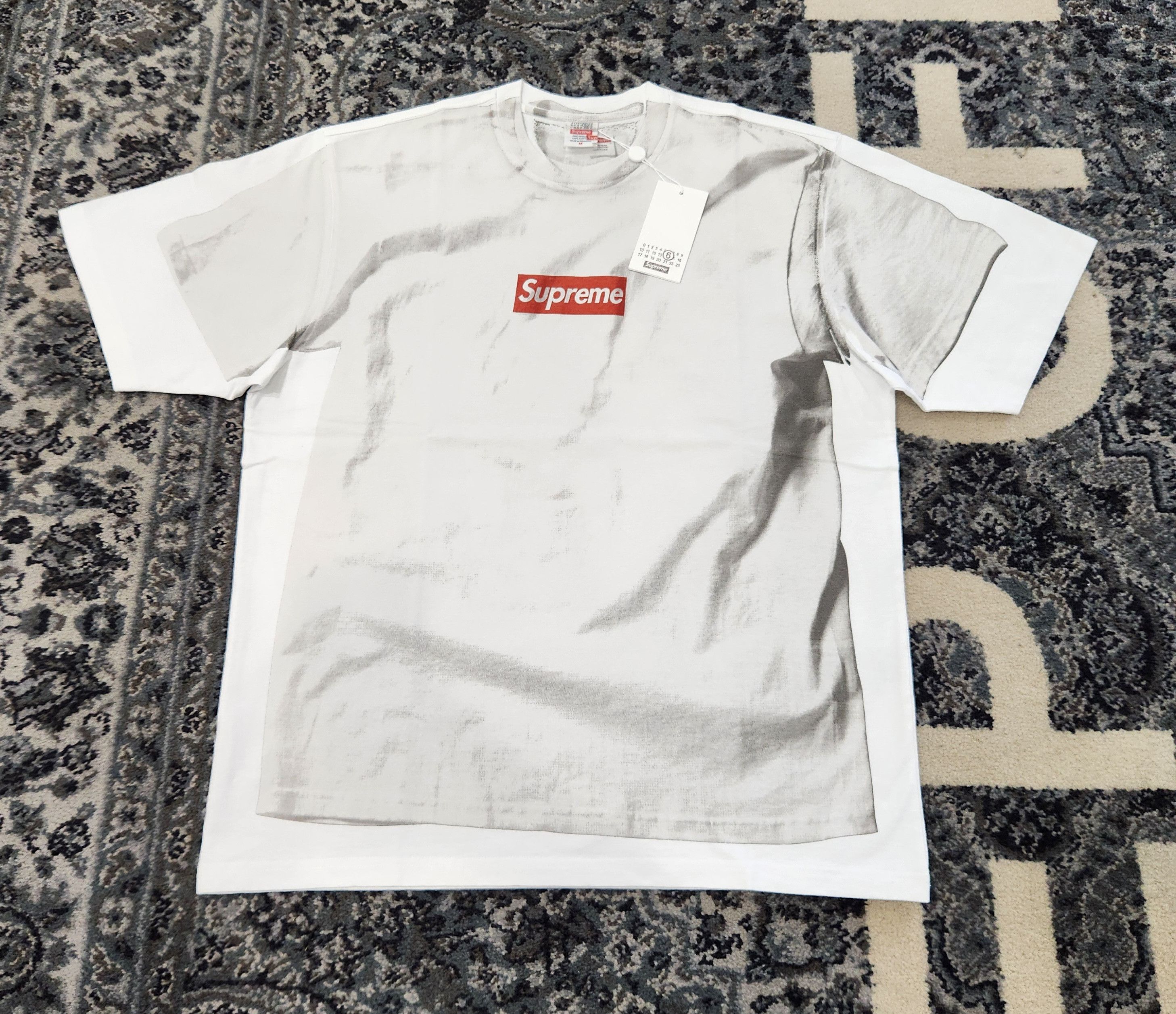 Supreme SUPREME MM6 MAISON MARGIELA BOX LOGO TEE (WHITE) MEDIUM