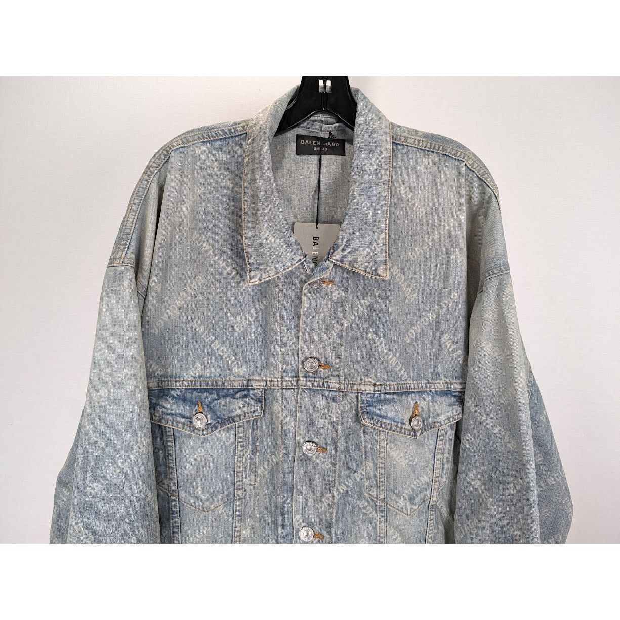 Balenciaga o1rshd1 Jacket Japanese Ring Blue Denim in Blonde Ring Size US L / EU 52-54 / 3 - 4 Thumbnail