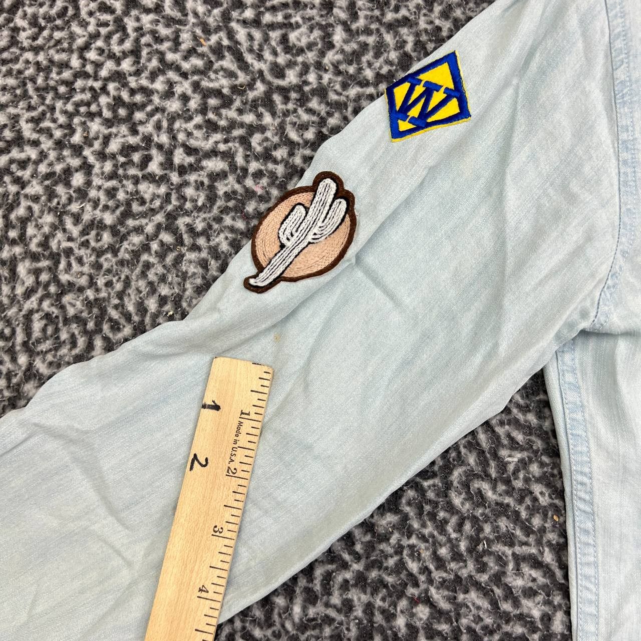 Rails Rails Carter Vintage Wash Shirt Denim Embroidered Patch S Size S / US 4 / IT 40 - 4 Thumbnail