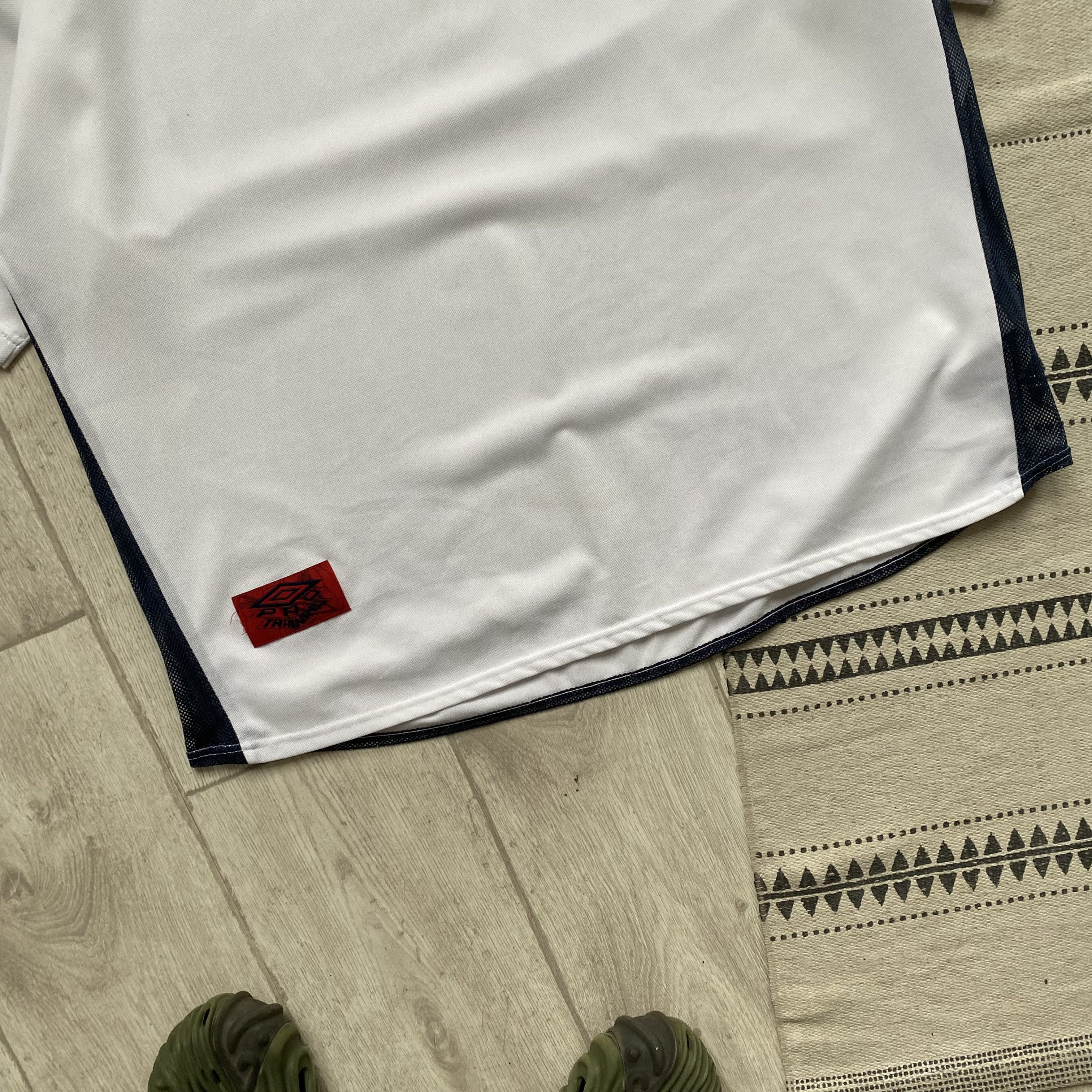 Umbro Drill Vintage 90s Umbro jersey tee Center logo Blockore Size US XXL / EU 58 / 5 - 3 Thumbnail