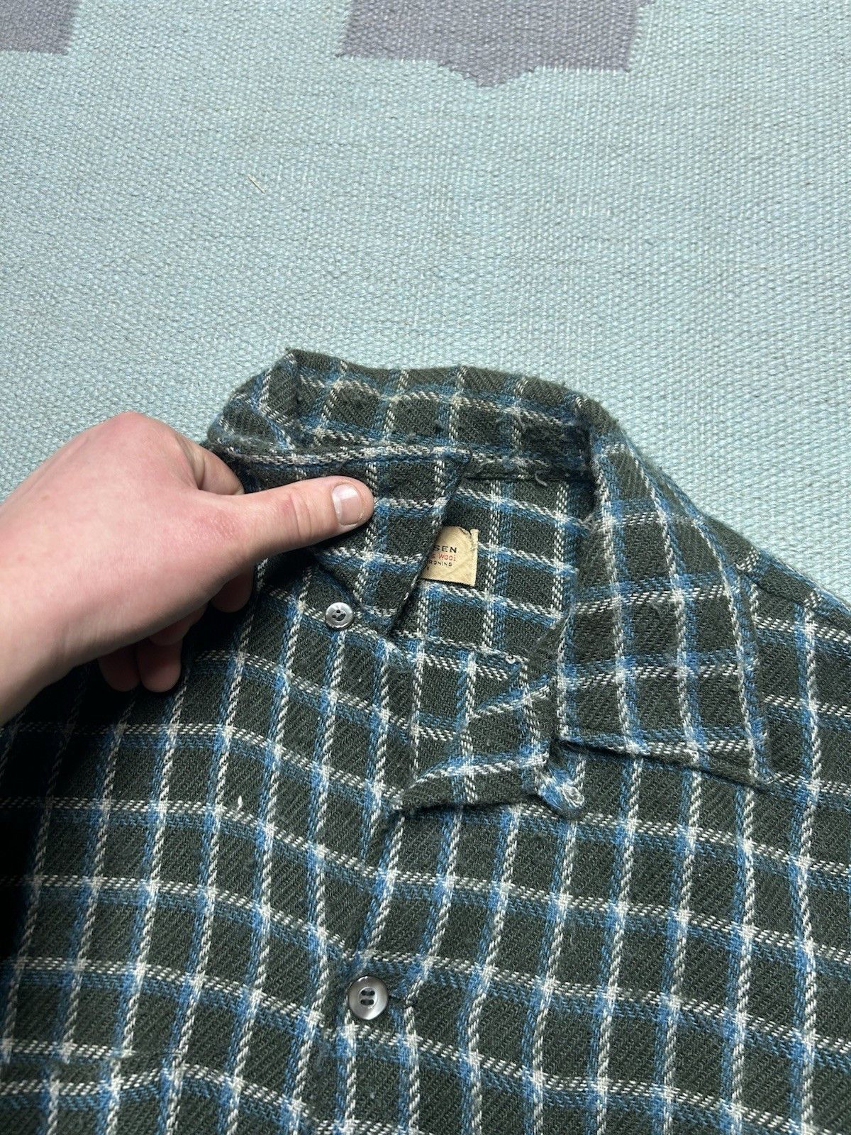 Vintage 1950s wool blend loop collar shirt distressed van heusen M Size US M / EU 48-50 / 2 - 5 Thumbnail