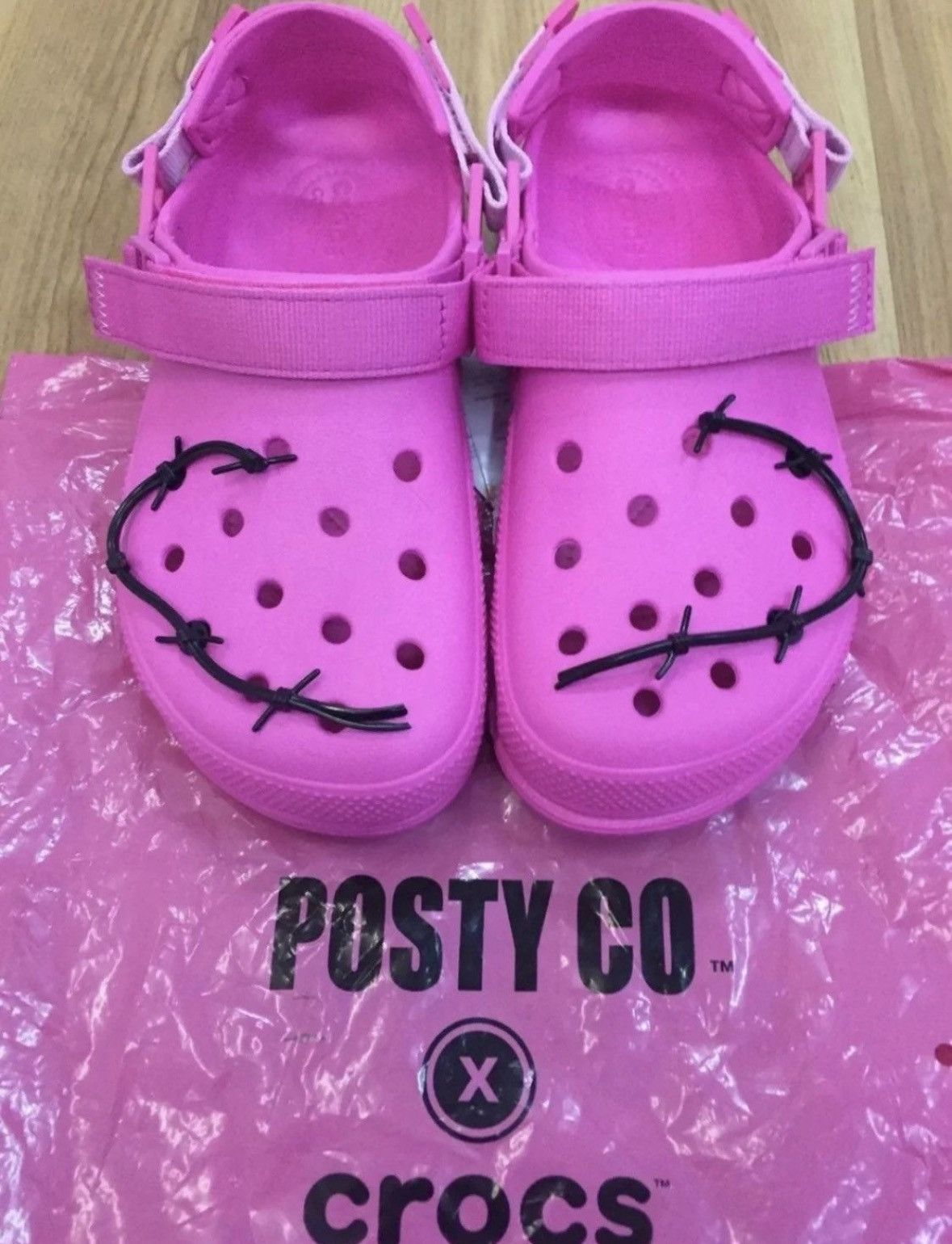 Crocs Post Malone Barb Wire Crocs Charms Size ONE SIZE - 1 Thumbnail