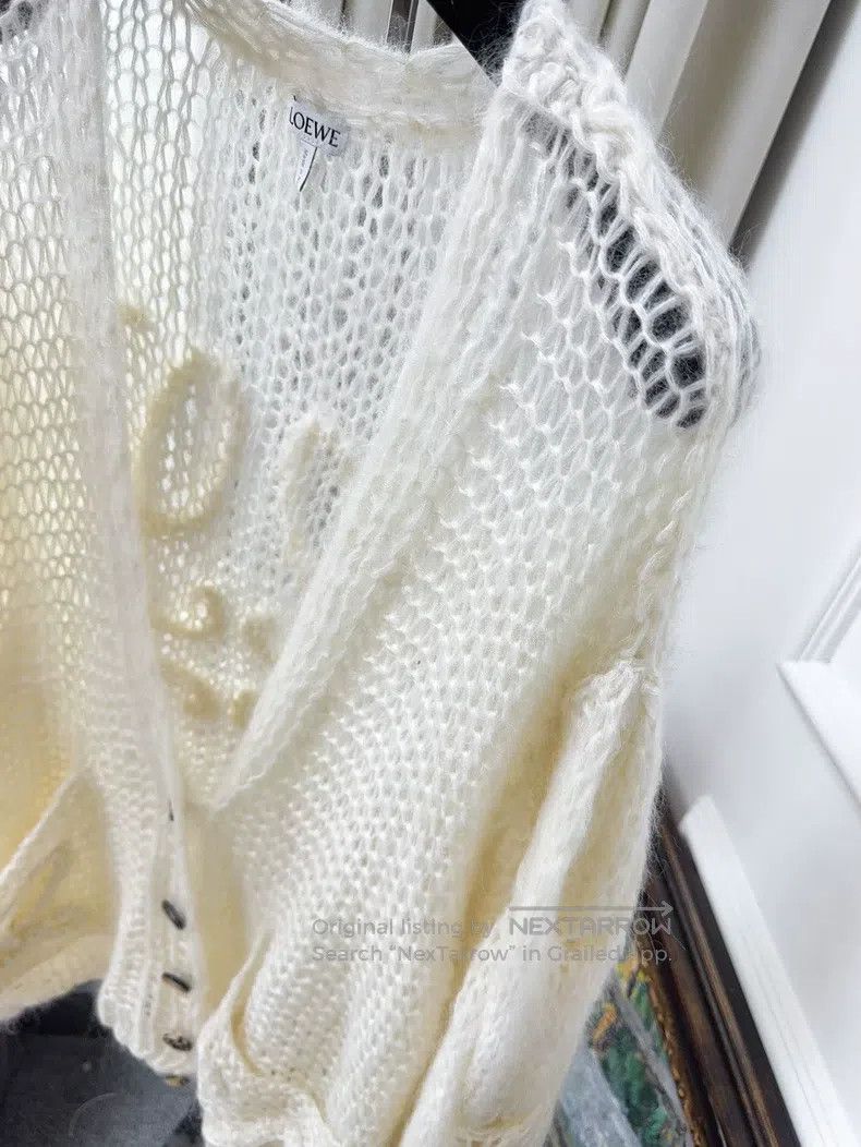 Loewe Loewe Ivory Hollow Logo Pattern, Long Sleeve Knit Cardigan Size XS / US 0-2 / IT 36-38 - 3 Thumbnail