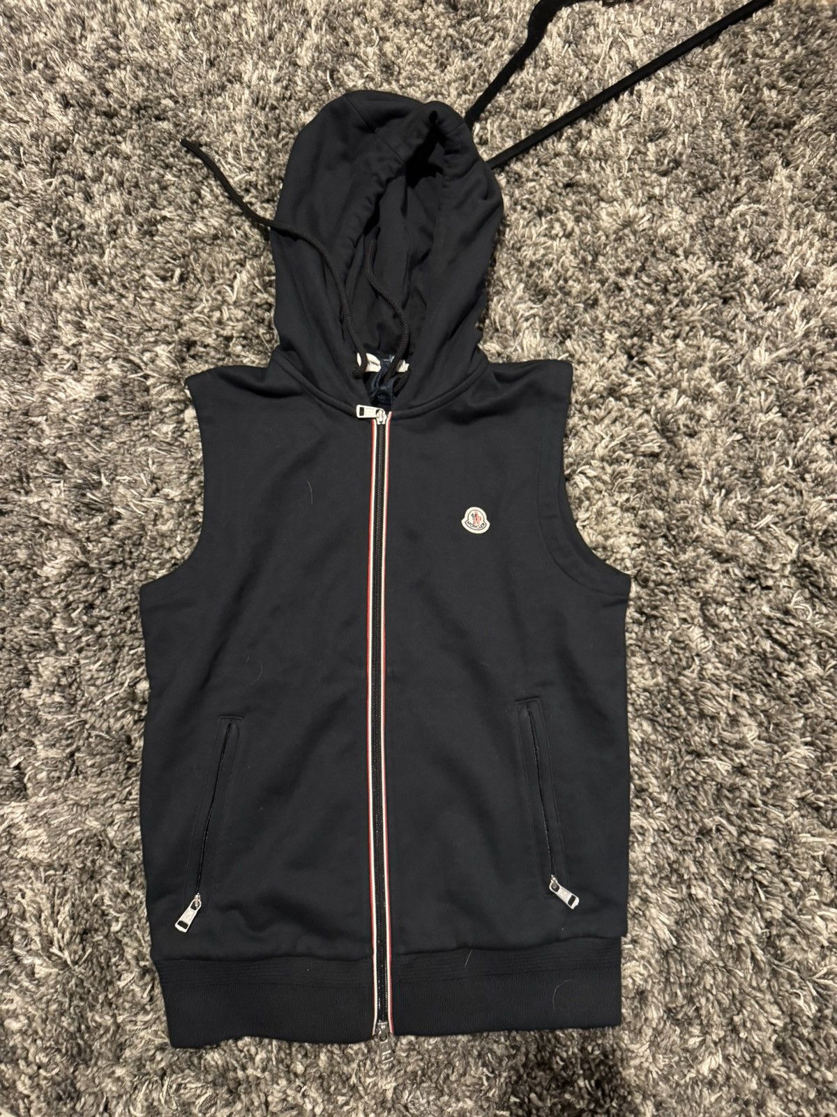 Moncler Moncler navy blue vest Size US S / EU 44-46 / 1 - 1 Thumbnail