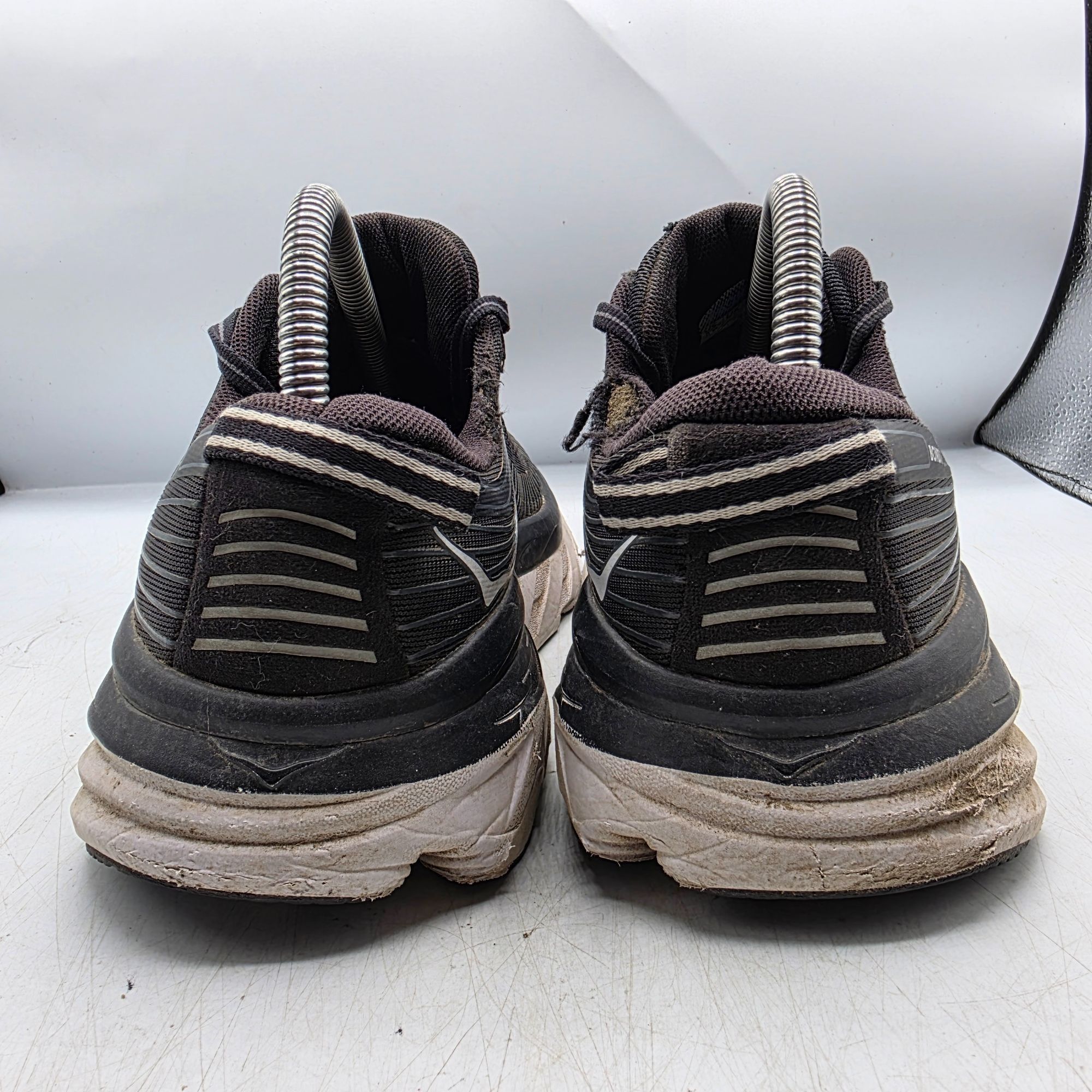 Hoka Hoka One One Bondi 7 Womens Size 8 D Wide Black Athletic Sho Size US 8 / IT 38 - 4 Thumbnail