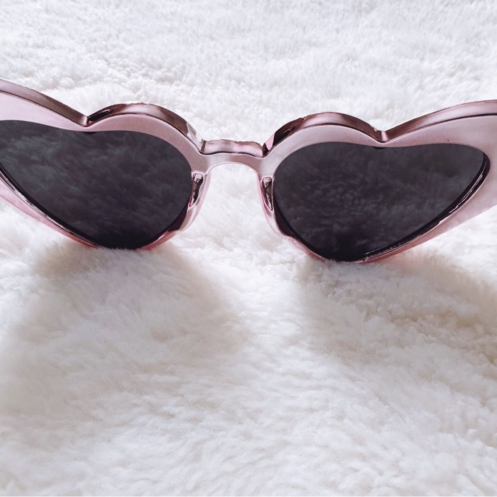 Other Addison Pink Heart-Shaped Sunglasses Size ONE SIZE - 9 Thumbnail
