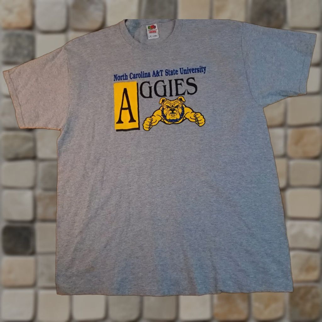 Fruit Of The Loom VINTAGE North Carolina State University Aggies XL Grey T-Shirt Basketball Unisex Adults Short Sleeve Shirt 90s Size US XL / EU 56 / 4 - 1 Thumbnail