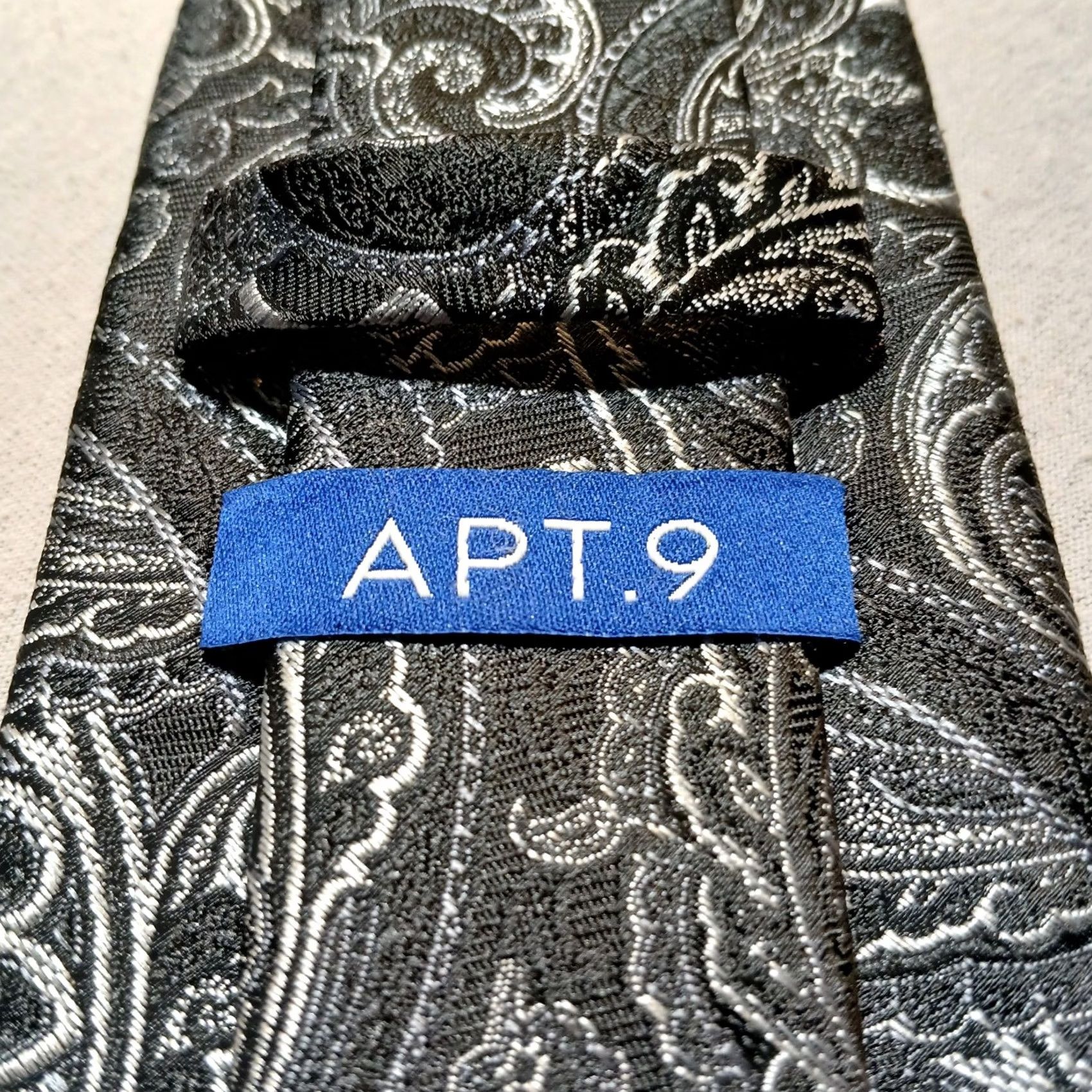 Apt. 9 Apt. 9 Men's Necktie Tie Black 100% Polyester Gray Geometric Pattern 57" x 3.25" American Pointed Mens Size ONE SIZE - 4 Thumbnail