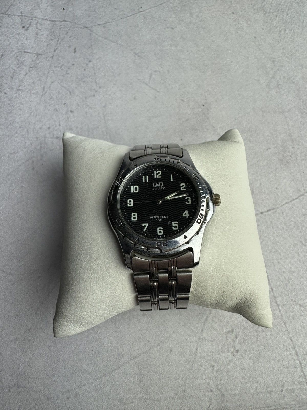 Japanese Brand Vintage Q&Q Futuristic Watch 00s men’s Size ONE SIZE - 1 Thumbnail