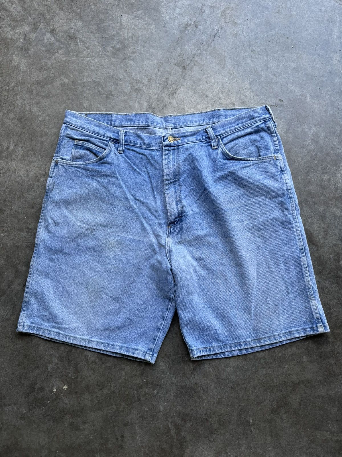 Wrangler Vintage 90’s/00’s Wrangler Light Was Baggy Denim Jean Shorts Size US 40 / EU 56 - 1 Thumbnail