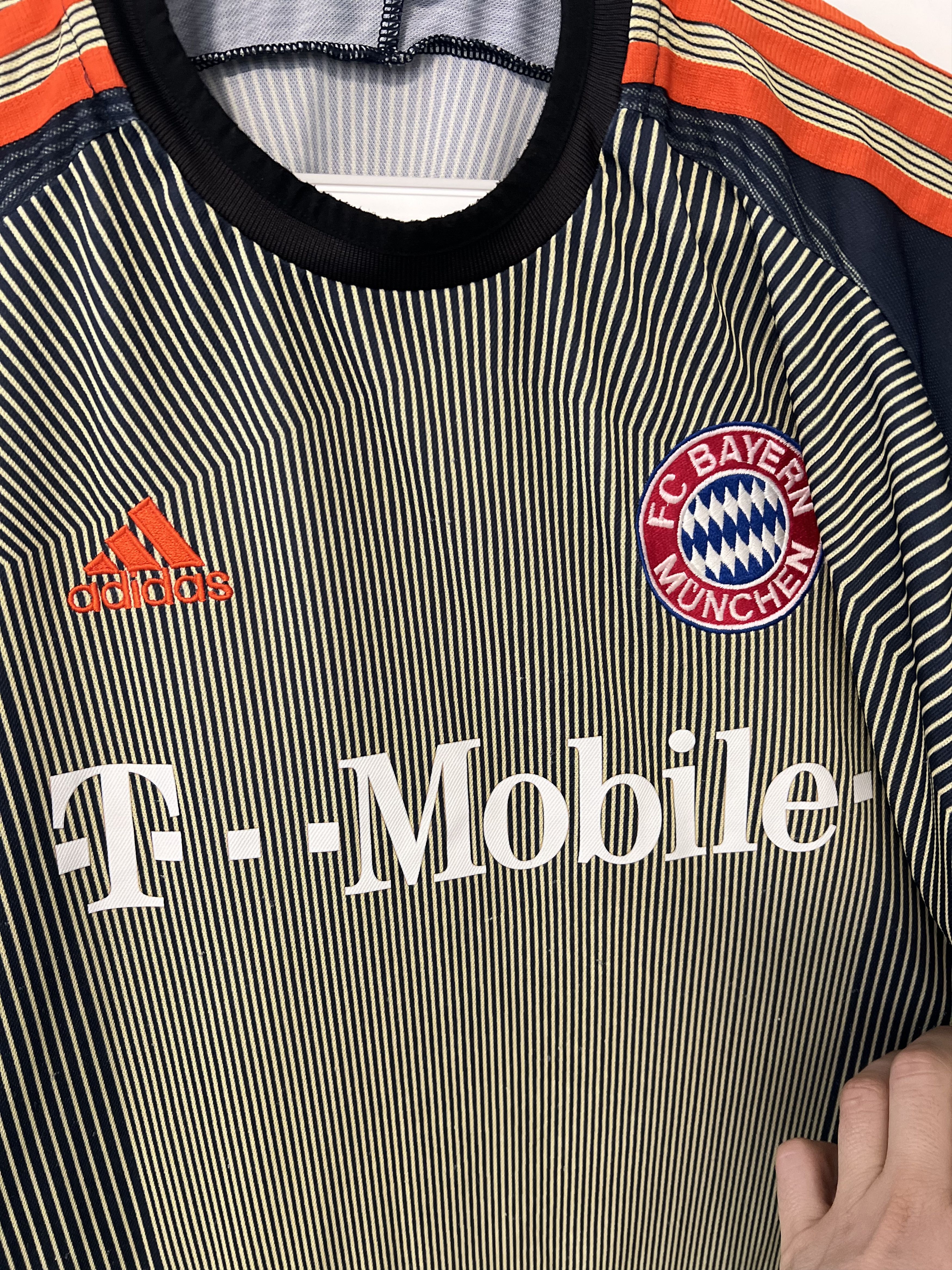 Adidas Bayern Munich 2003-04 GK #1 Kahn football jersey shirt Size US S / EU 44-46 / 1 - 4 Thumbnail