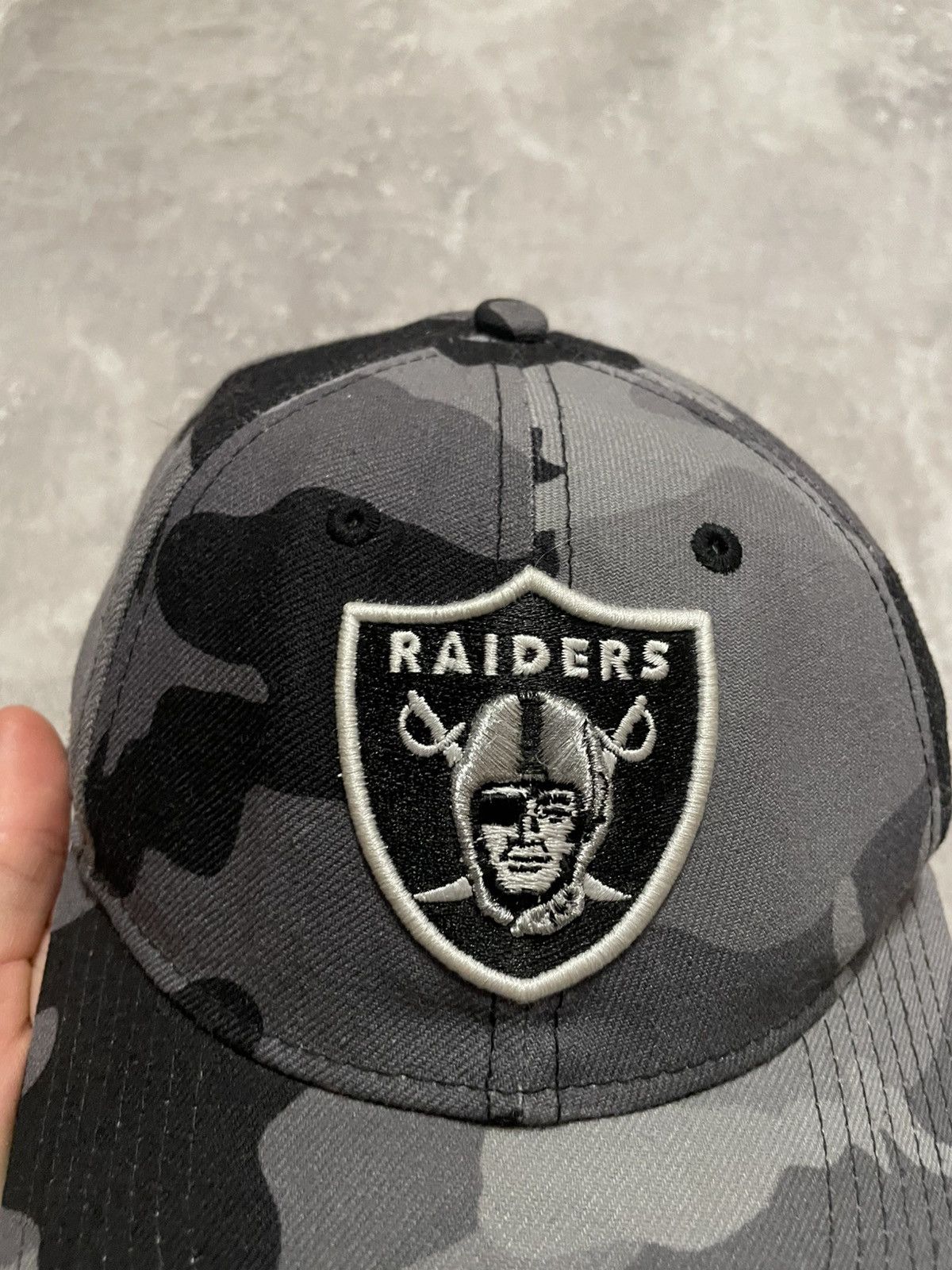 NFL × New Era × Vintage Vintage Raiders New Era NFL Camo Cap Hat Size ONE SIZE - 3 Thumbnail