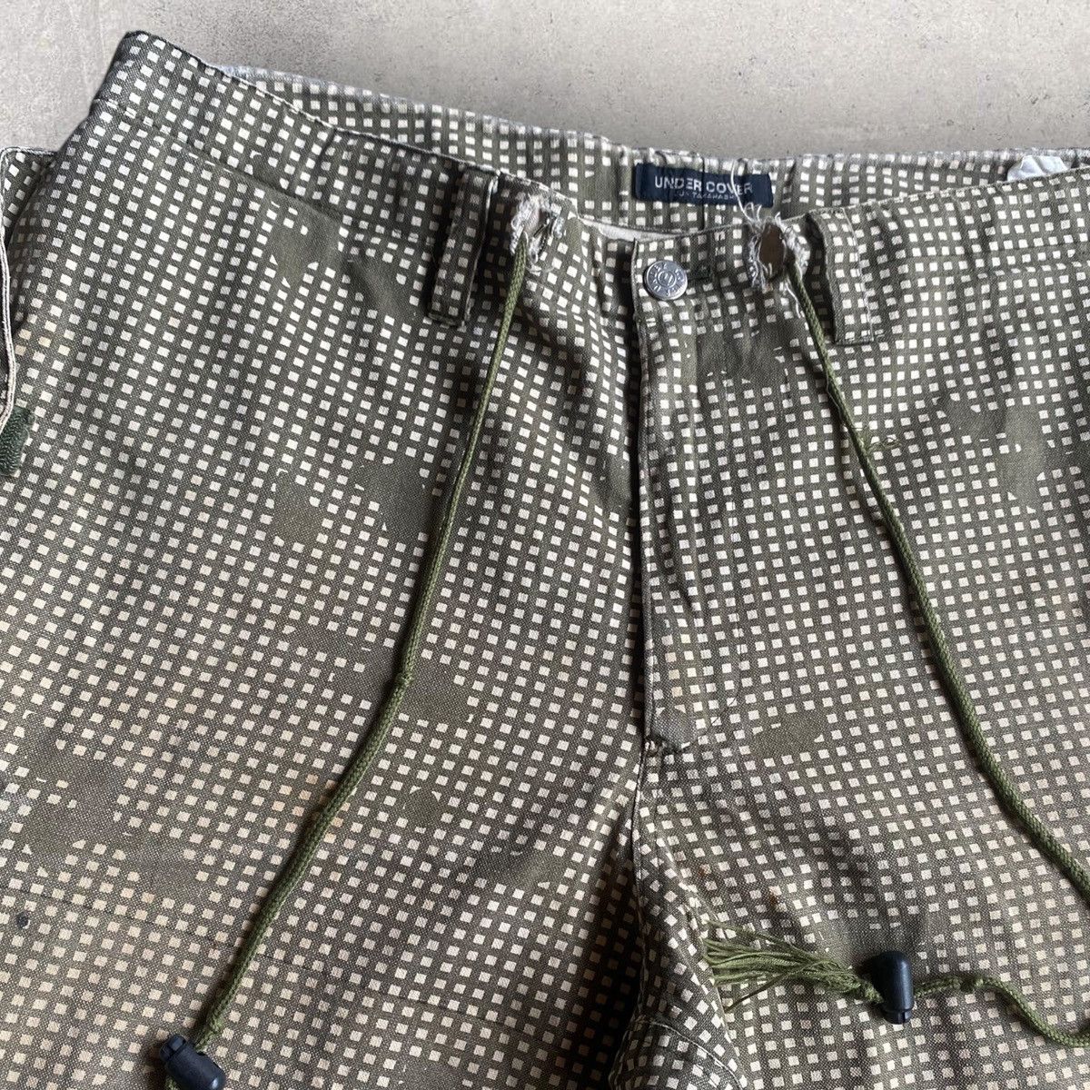 Undercover SS96 Digicamo Drawstring Cargo Shorts Size US 33 - 2 Thumbnail