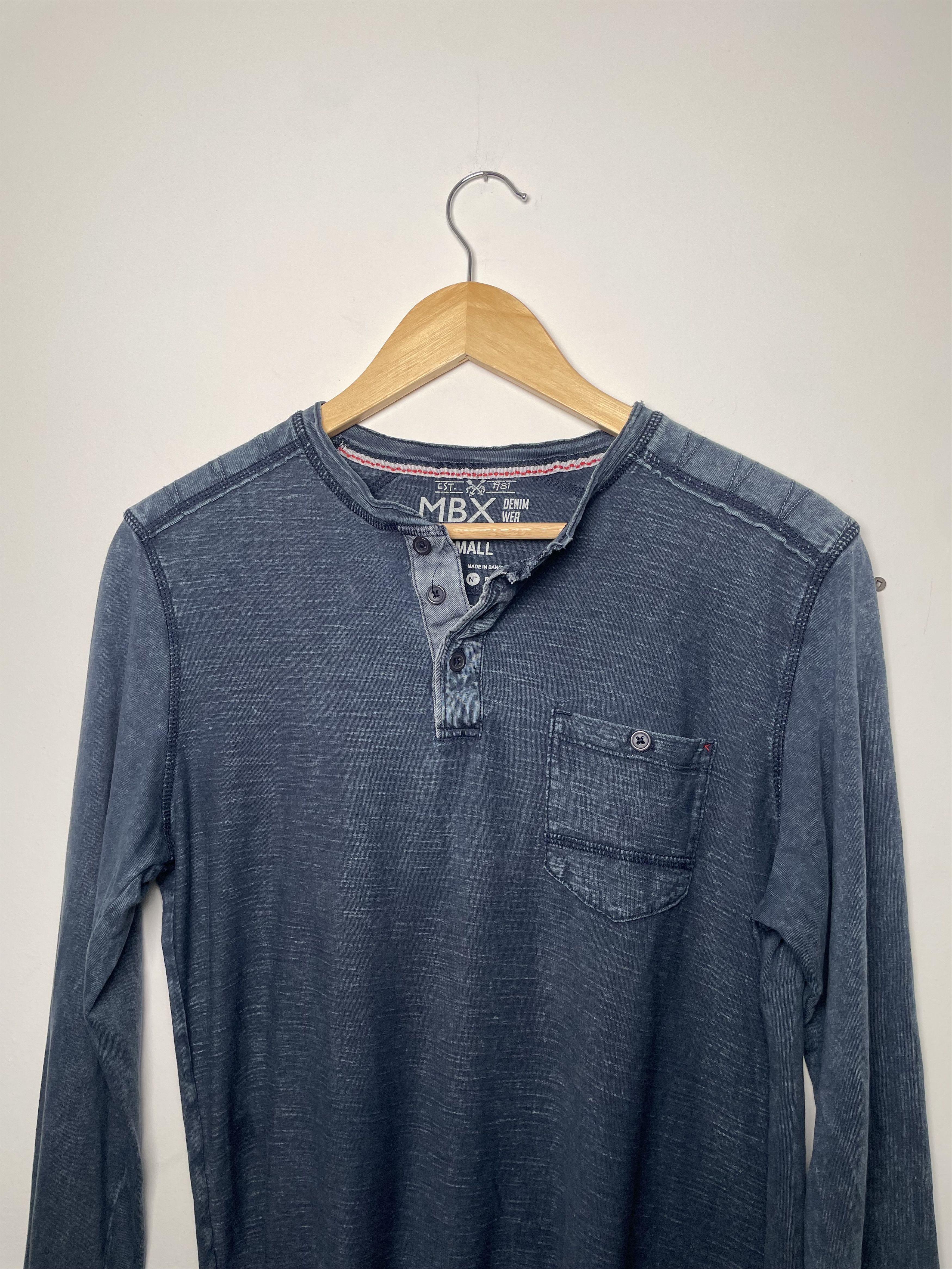 MBX MBX Denim Wear Distressed Indigo Long Sleeve Henley Shirt Sm Size US S / EU 44-46 / 1 - 2 Thumbnail