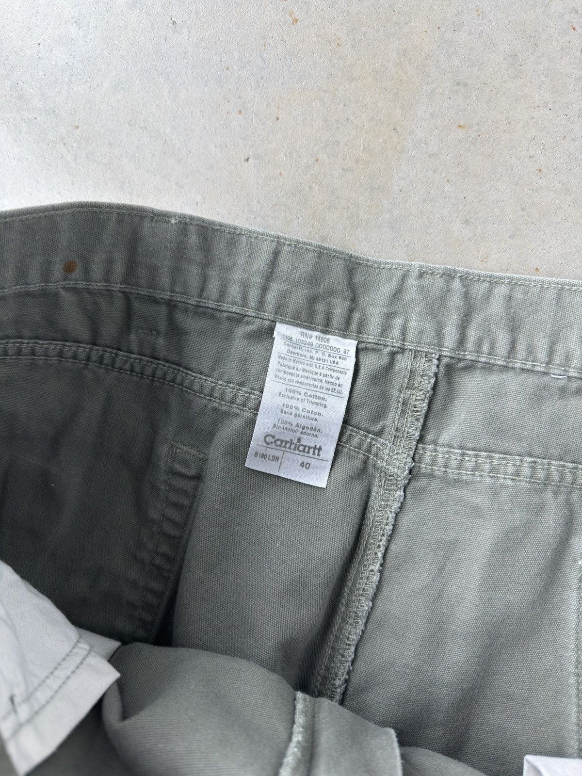 Carhartt Vintage Faded Green Carhartt Workwear Shorts Size US 40 / EU 56 - 5 Thumbnail