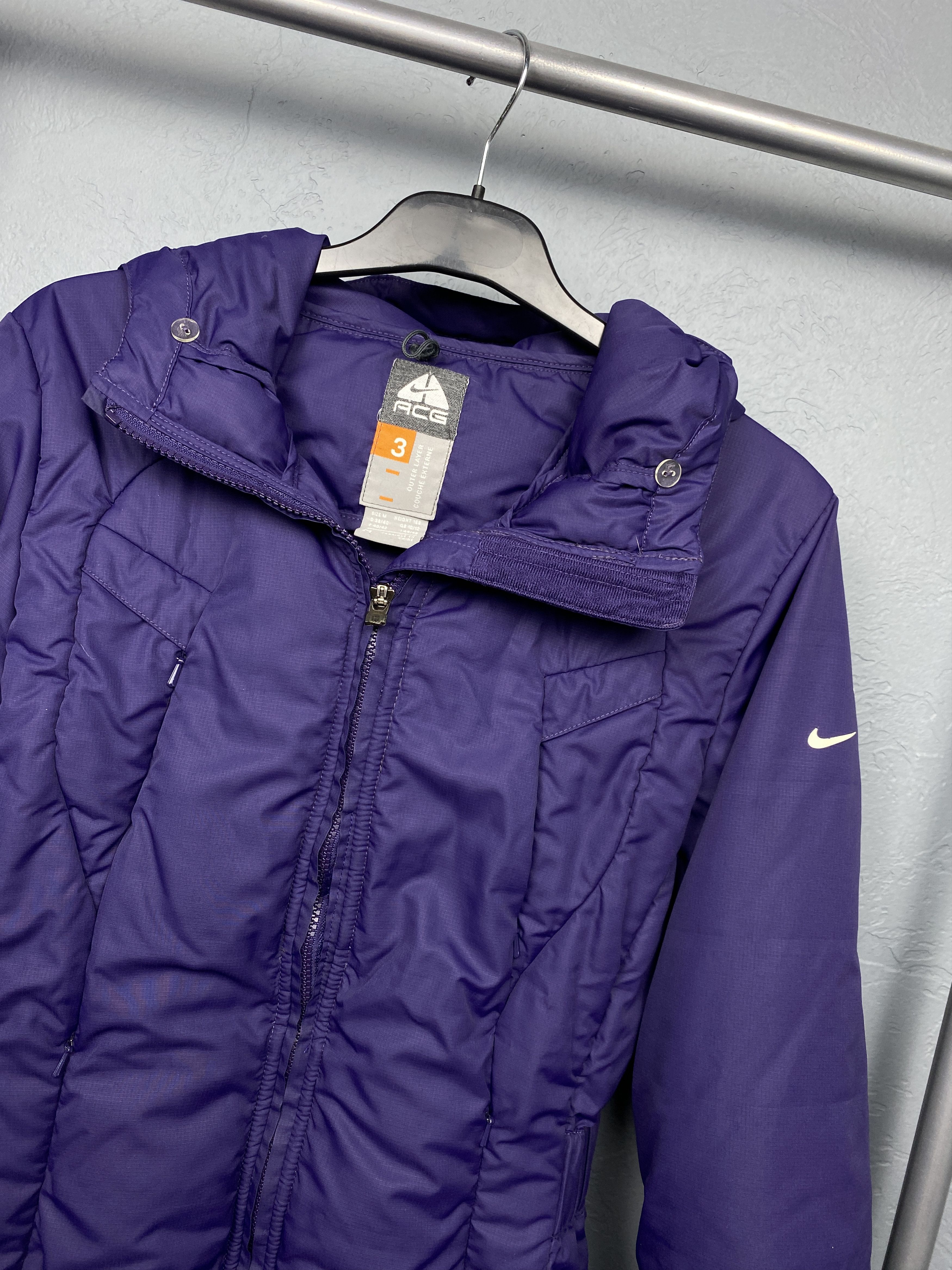 Nike ACG Nike ACG Vintage Womens Down Puffer Jacket Size M / US 6-8 / IT 42-44 - 2 Thumbnail
