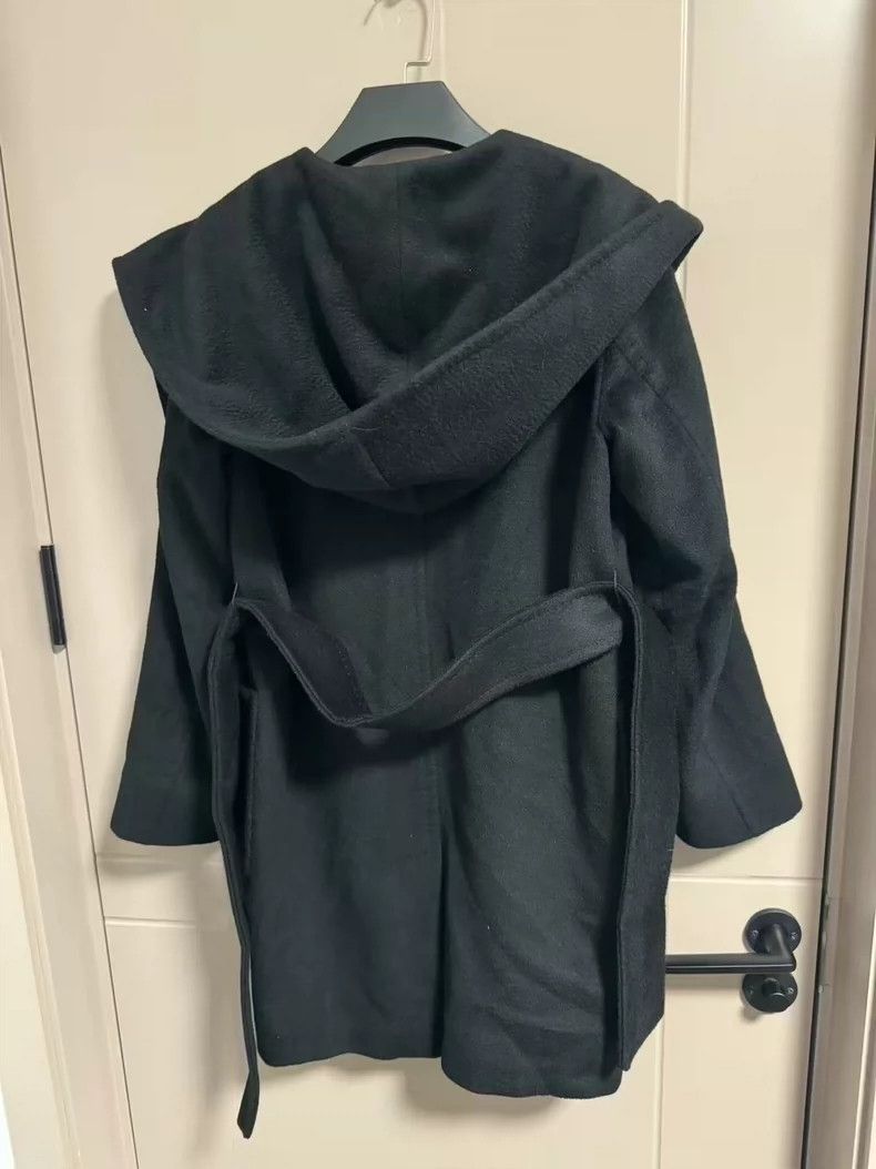 Max Mara Max Mara Black hooded belt cashmere coat jacket Size M / US 6-8 / IT 42-44 - 2 Thumbnail